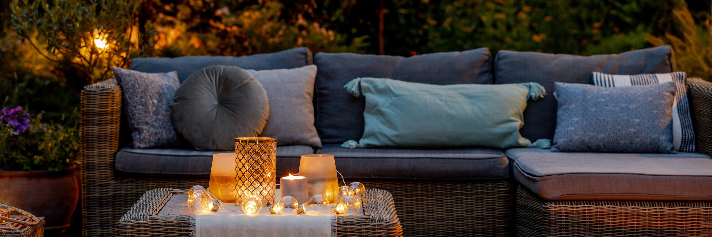 1aawarm-summer-night-in-the-garden-with-trendy-furnit-2023-11-27-05-16-49-utc.jpg