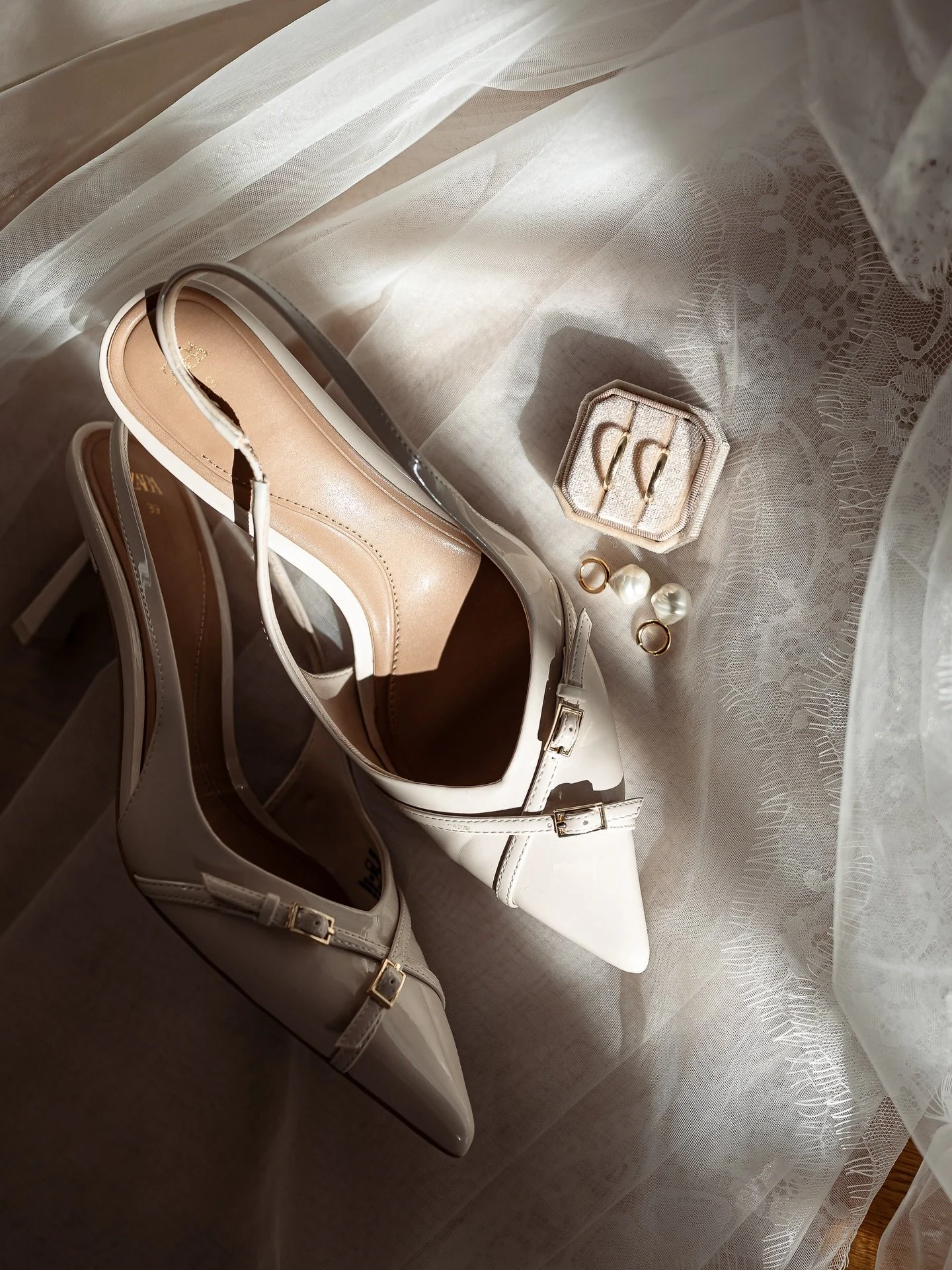 Detaljer i sollys 😍 lovelove!