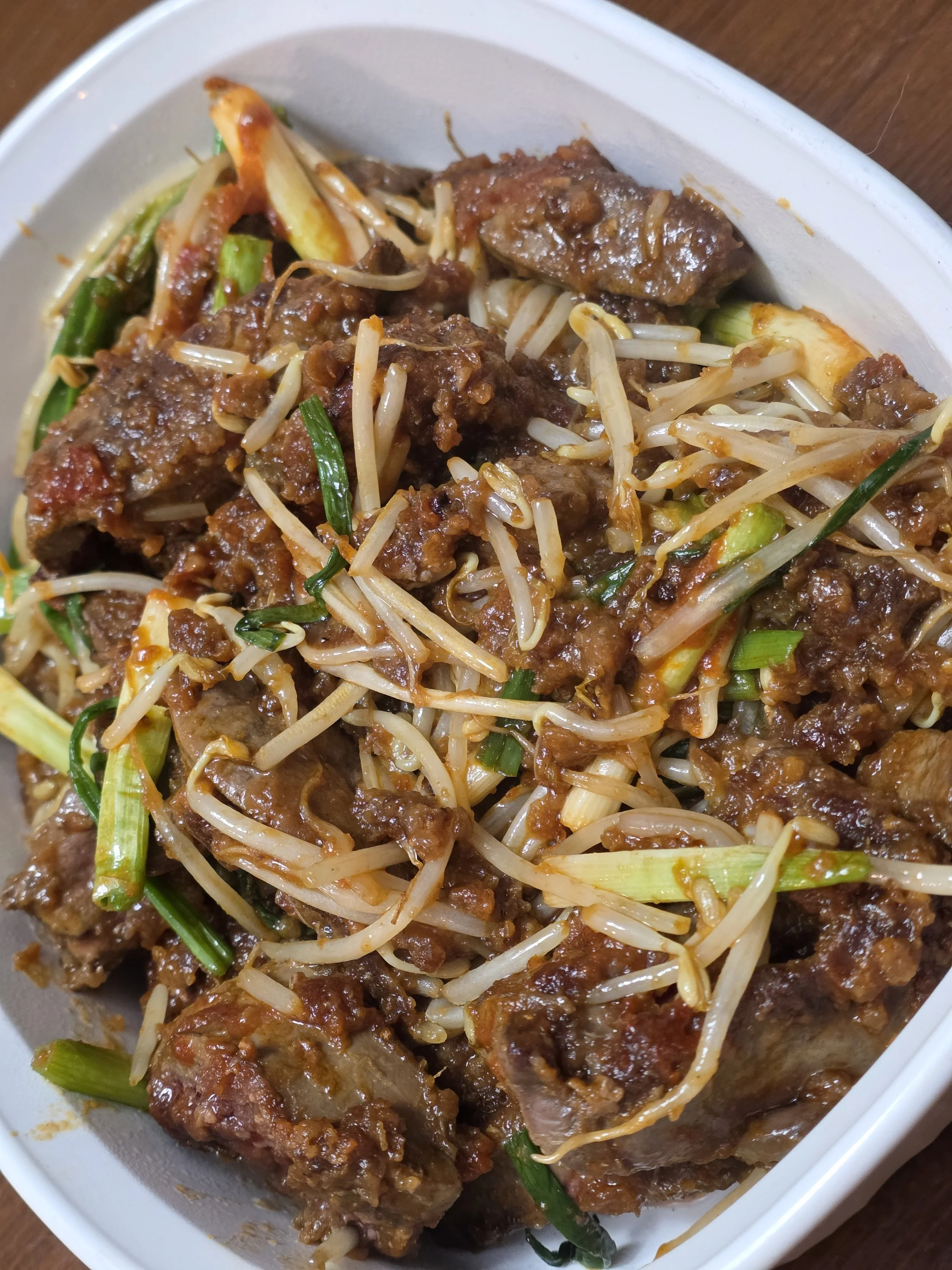 Reba  Nira (sauté au foie d’agneau)