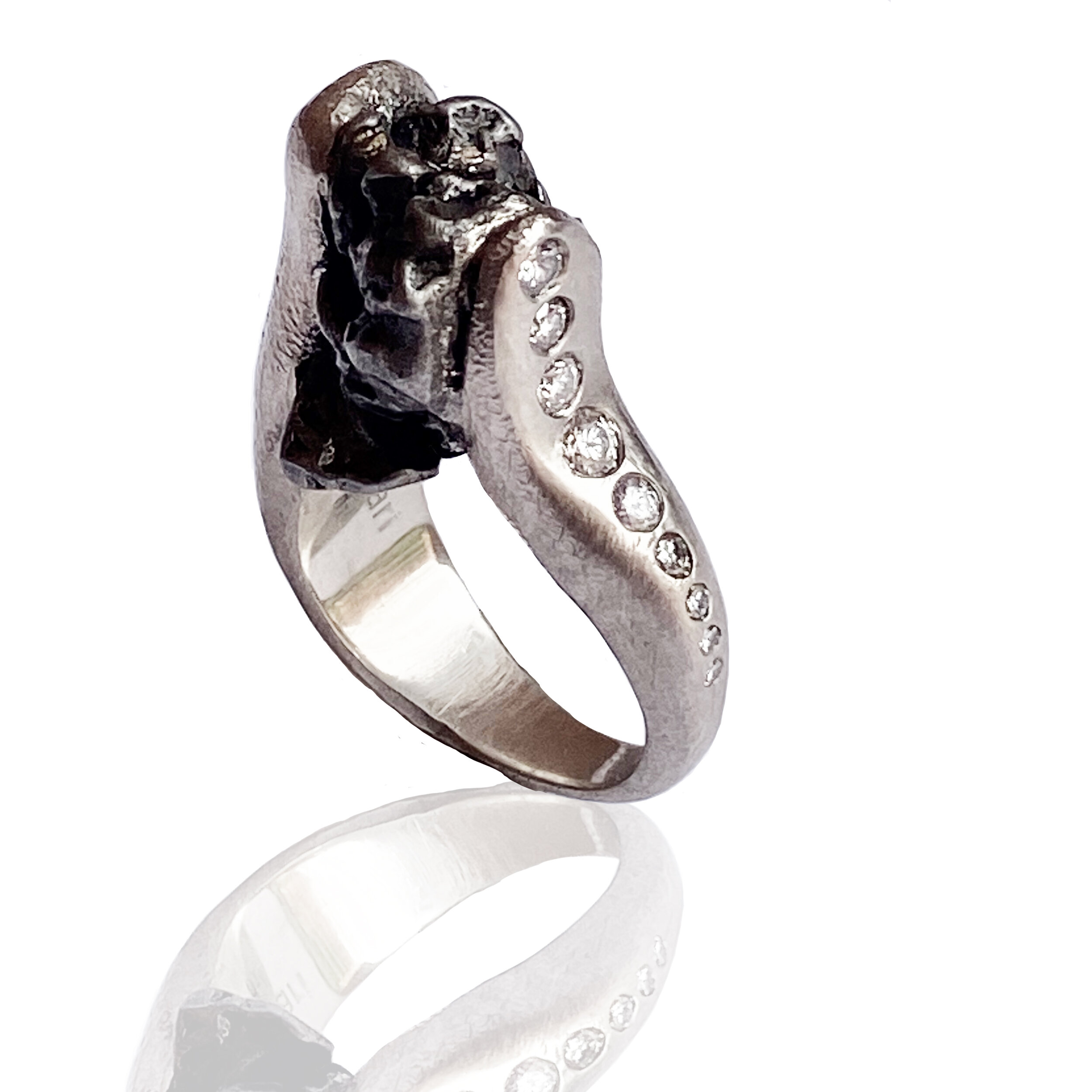 trajectory metiorite and diomand large ring.jpg