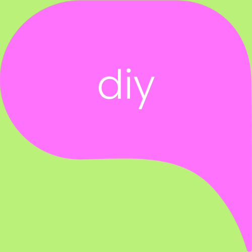 Pink speech bubble with "diy" text on green background