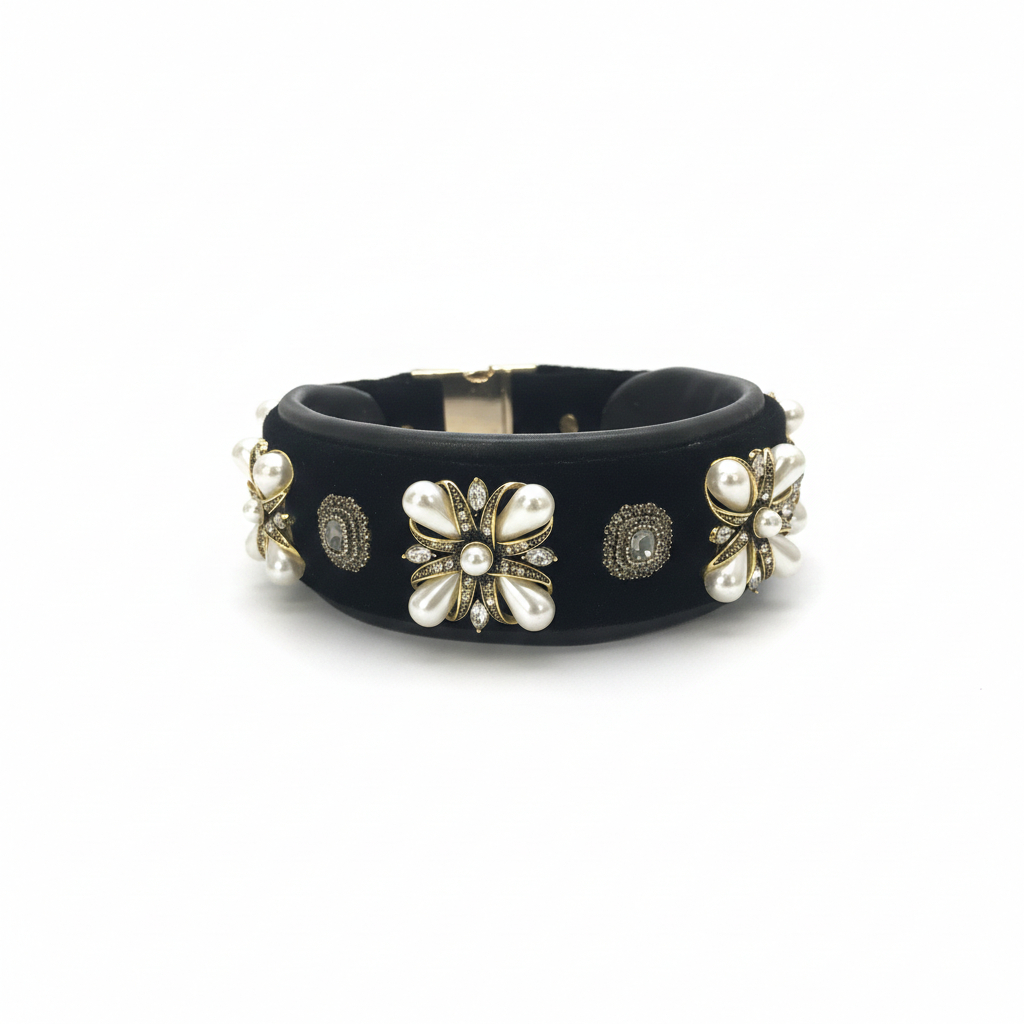 Refined Elegance Velvet Collar