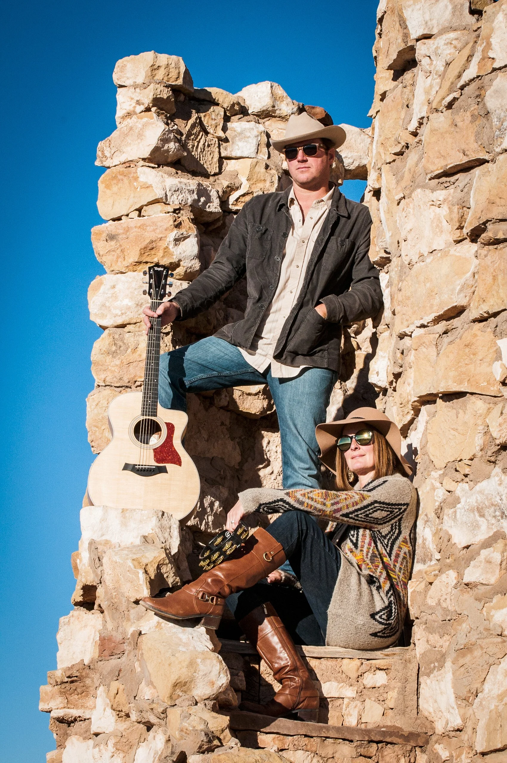 Sutton-James-Papanikolas-musician-flagstaff-two-guns-commercial-photography04.jpg