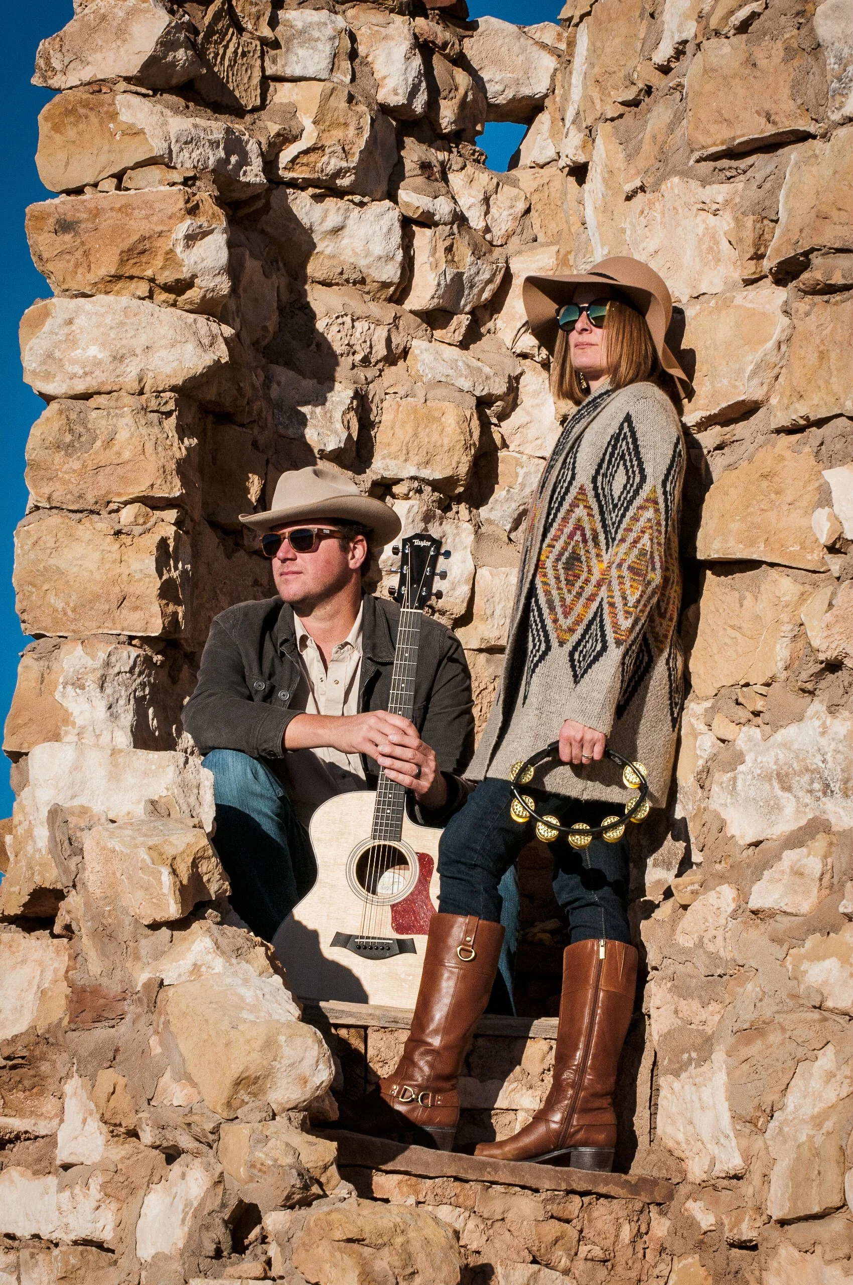 Sutton-James-Papanikolas-musician-flagstaff-two-guns-commercial-photography03.jpg