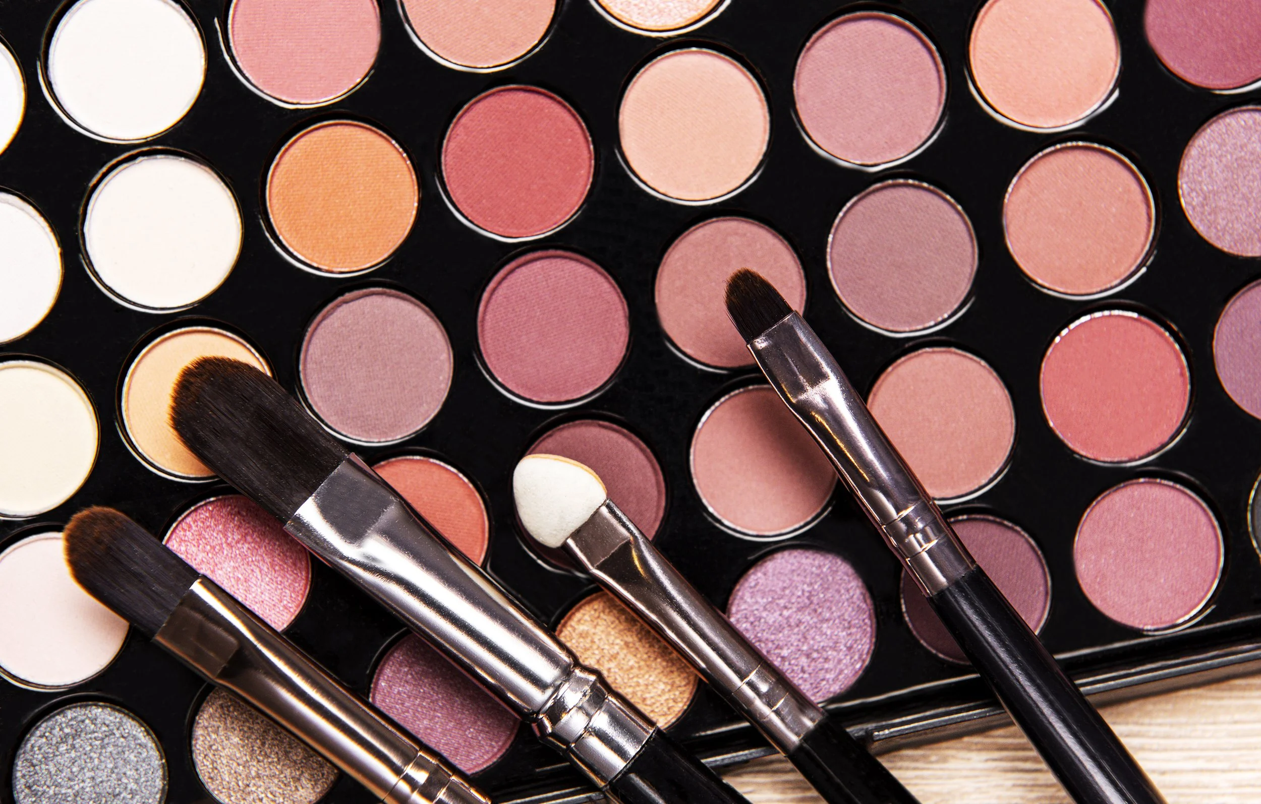 Discover the Colors that Complement Your Natural Beauty