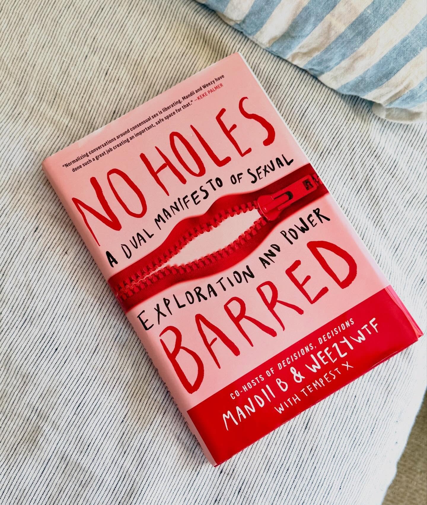 Currently reading &amp; recommending No Holds Barred. 📚 
If we can&rsquo;t talk about sex, we can&rsquo;t fully talk about intimacy. Honest conversations about sex and pleasure are part of how we reclaim agency in our relationships and our bodies.

