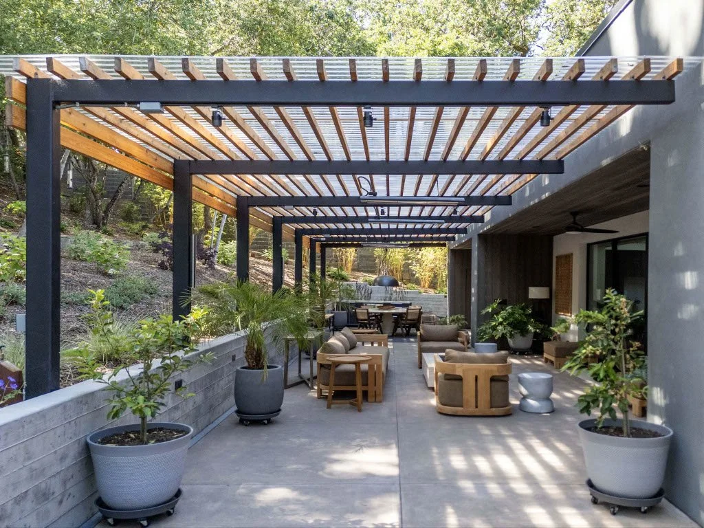 Contemporary fire feature creating warm ambiance in Healdsburg, CA