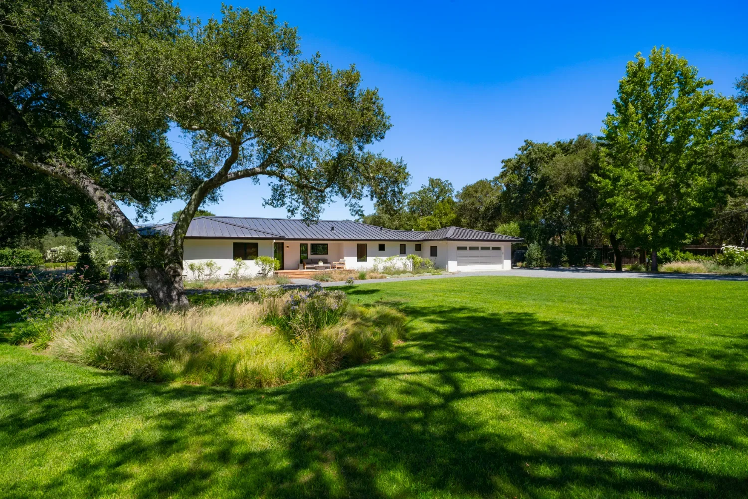 Gravel pathways connecting outdoor living zones in Healdsburg, CA