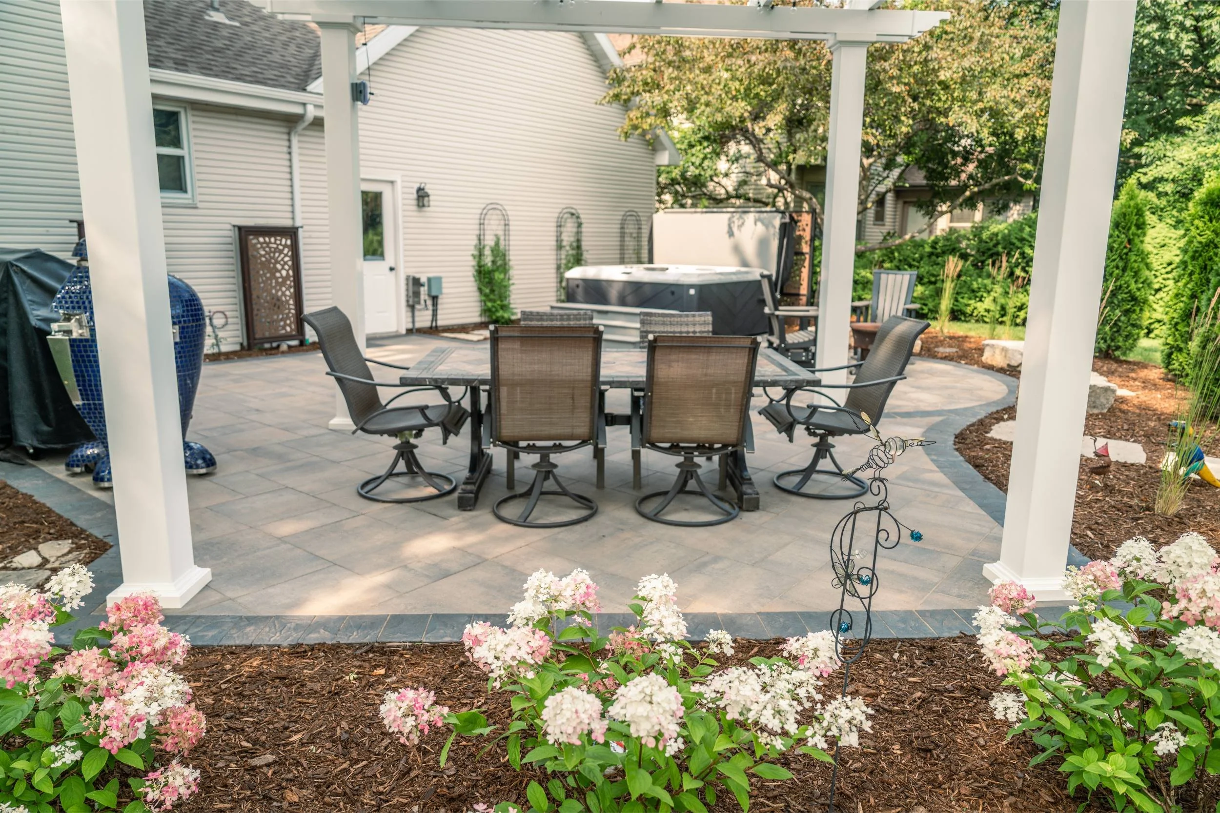 A family-friendly backyard featuring professional landscaping near me in Appleton, WI