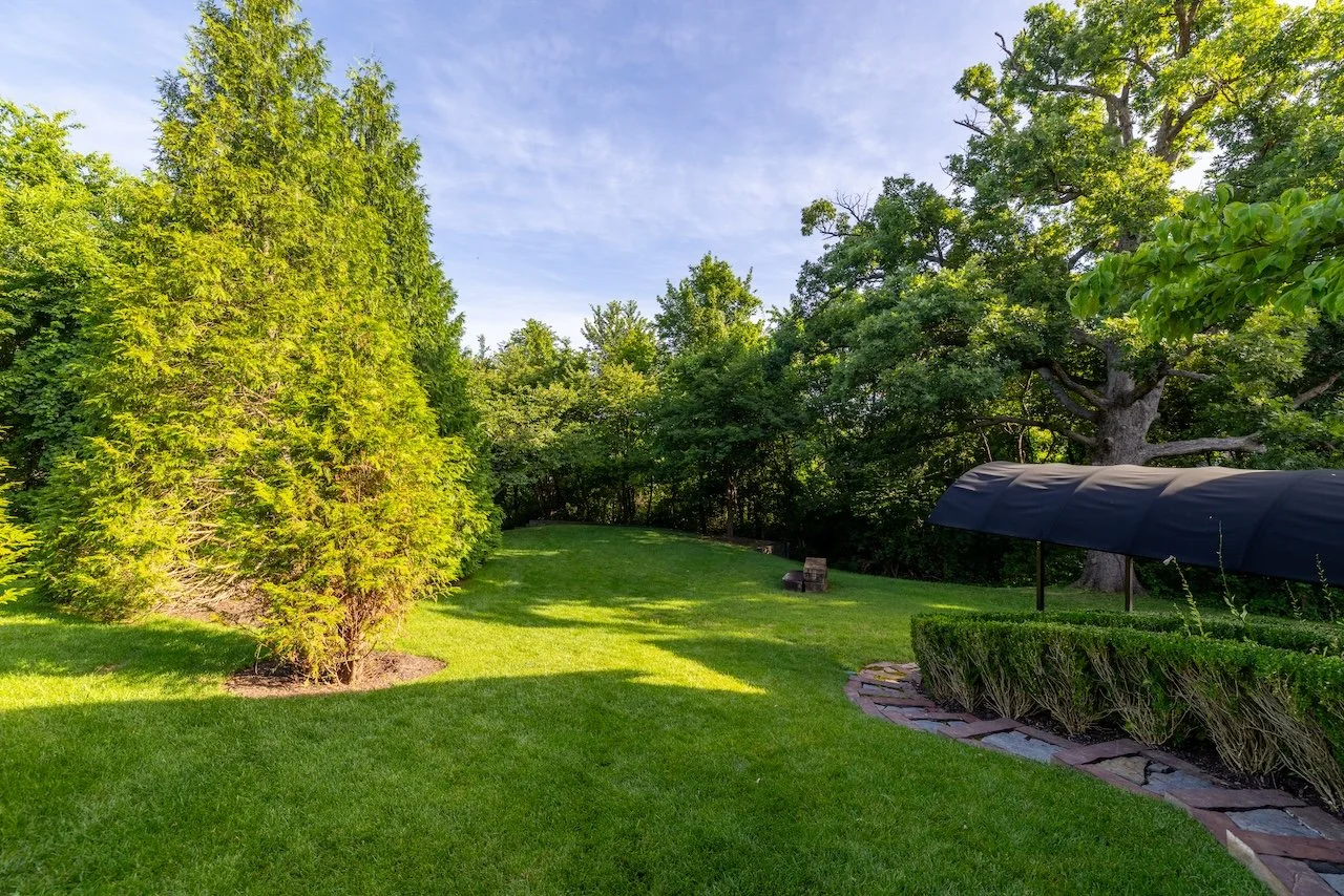 How Lawn Maintenance Should Work When the Goal Is a Property That Looks Cared For Every Single Week