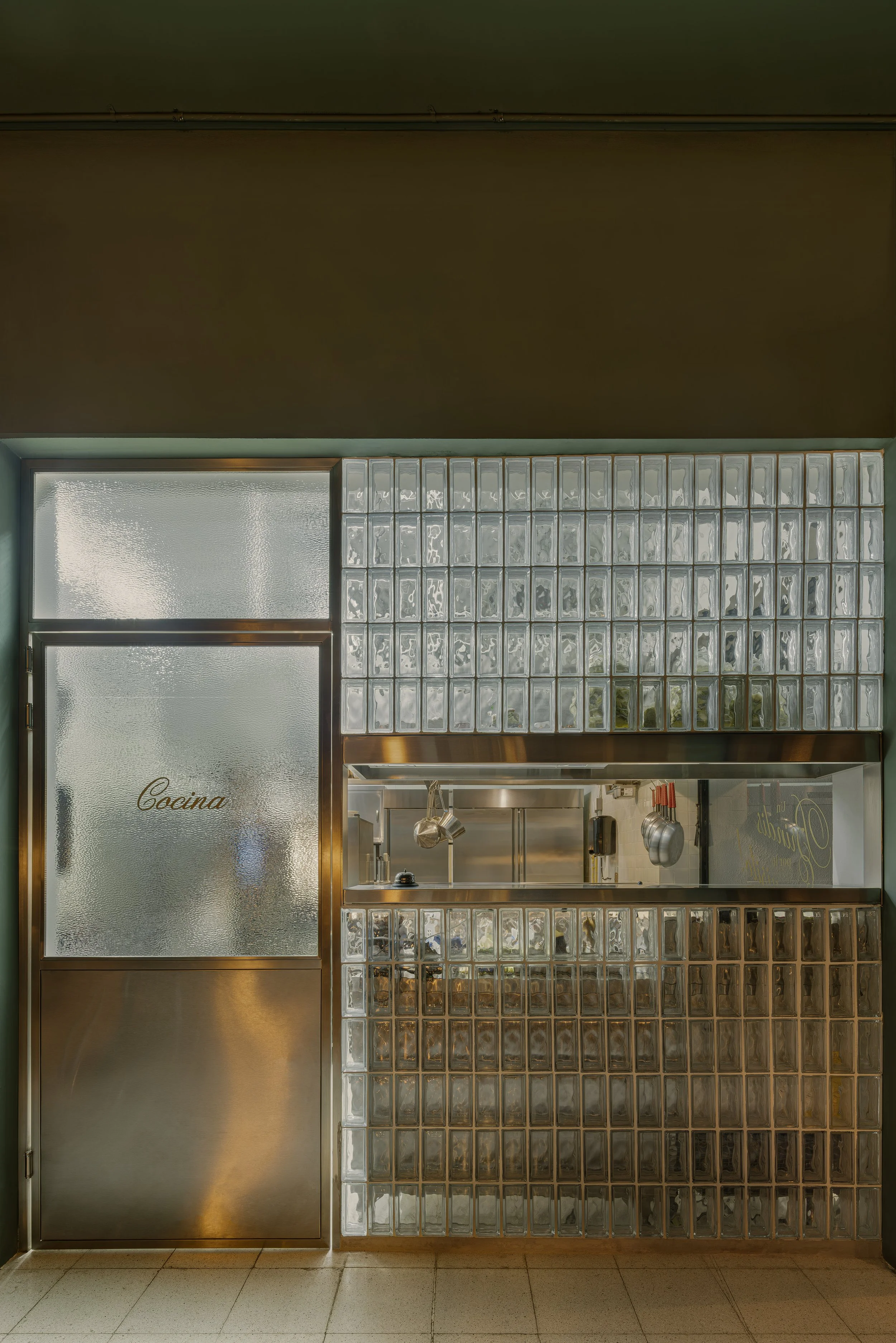 RESTAURANTE MAURICIO