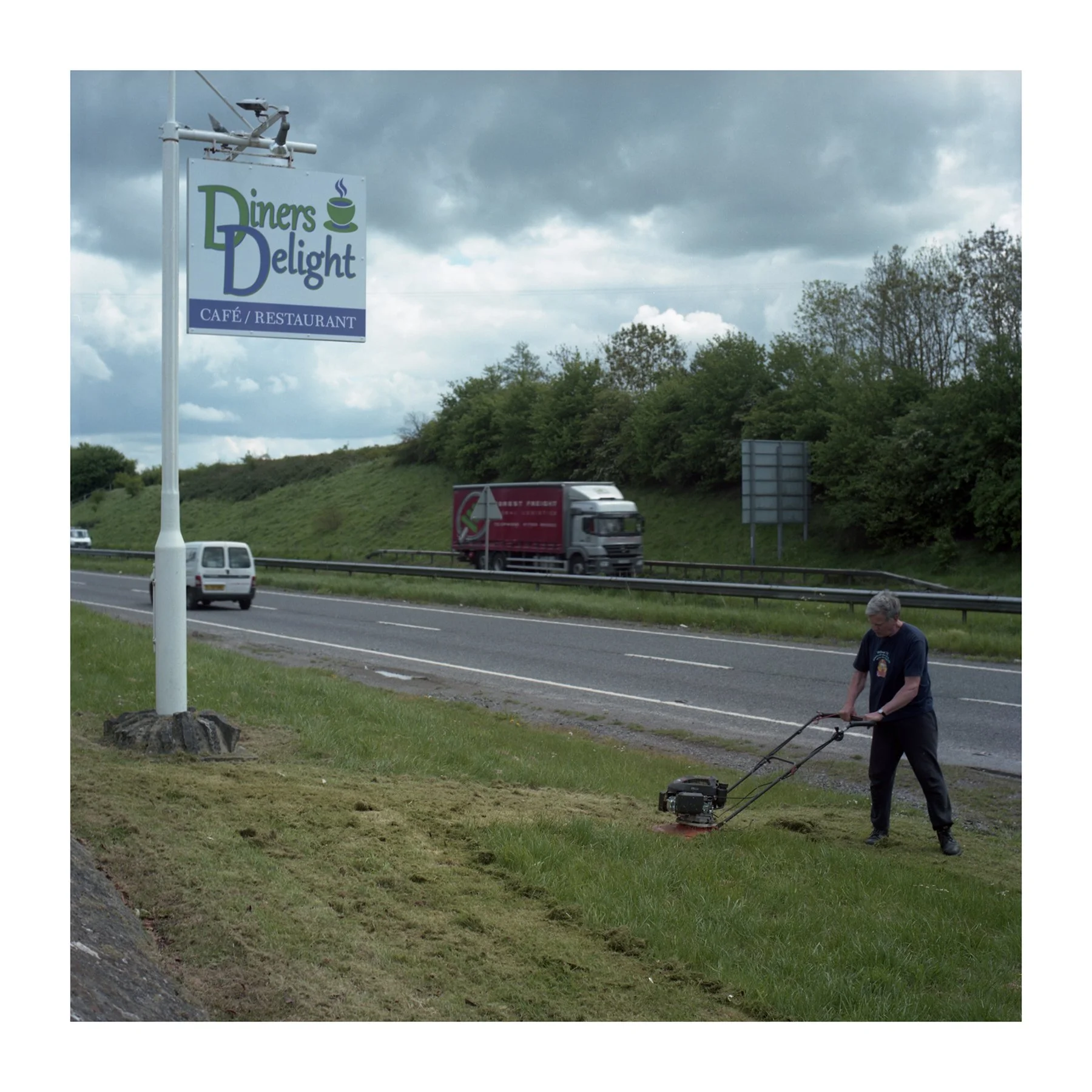 lawnmower48 copy.jpg