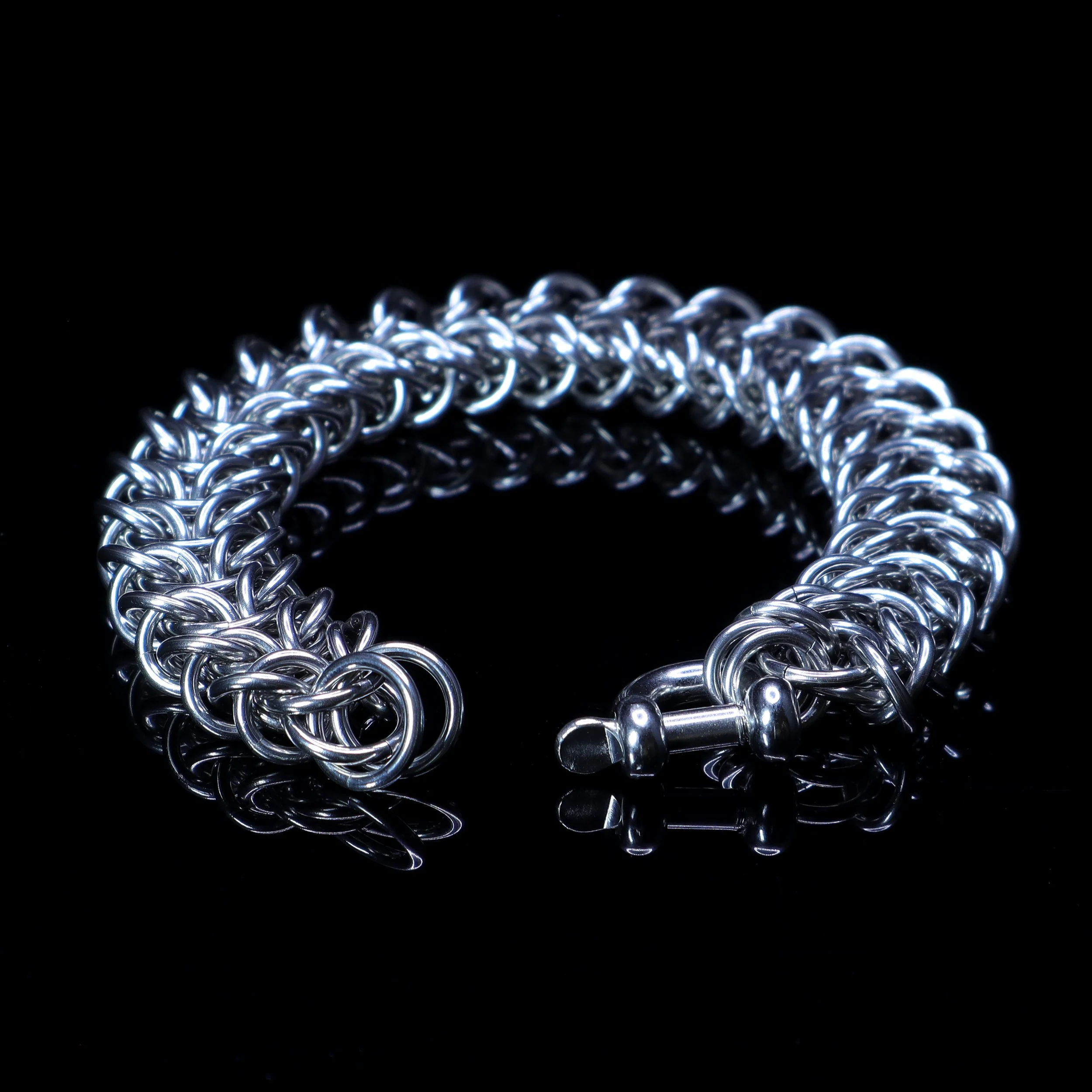 MailleAfire_Elf_Bridge_Bracelet_16swg_17mm_4.JPG