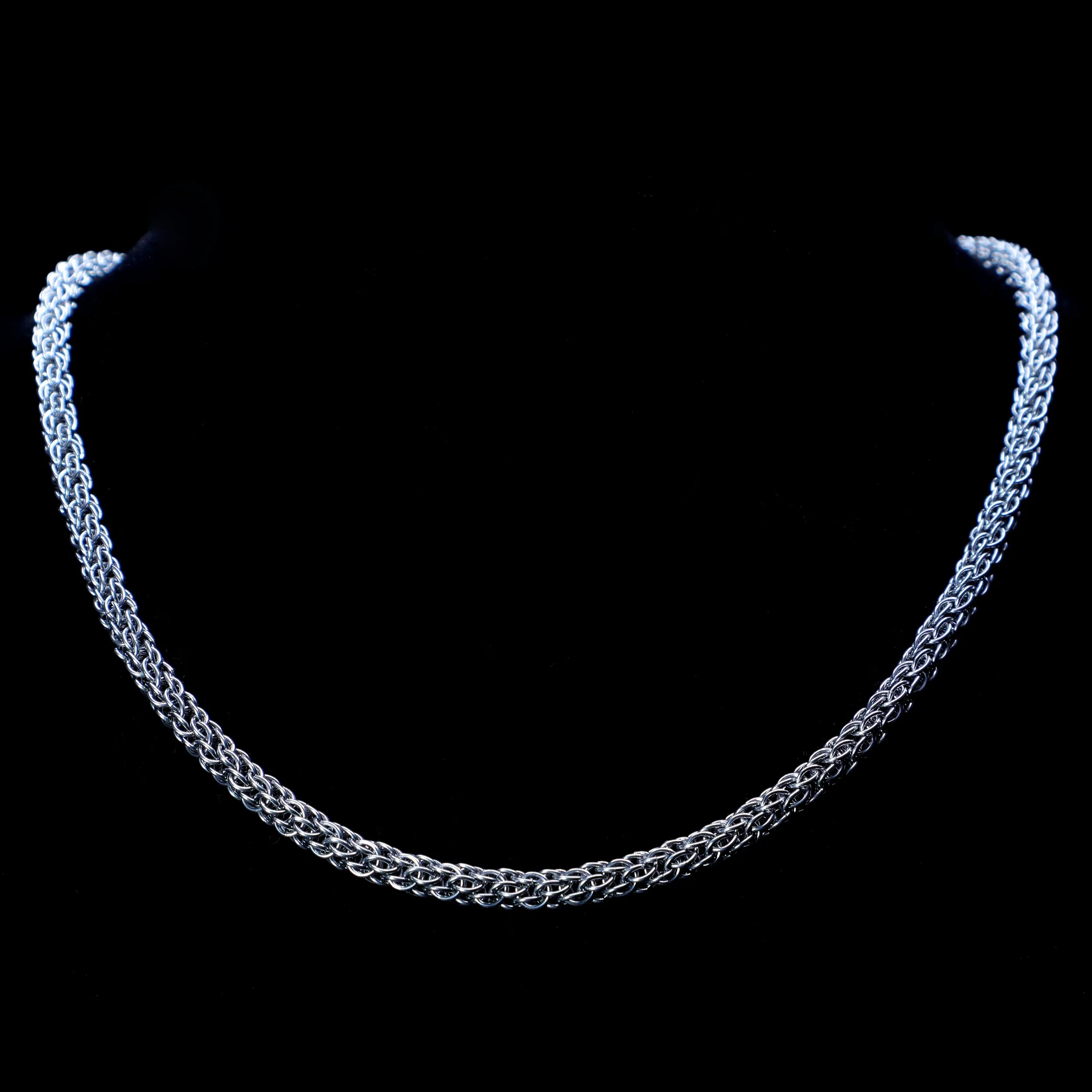 Candy Cane Cord Necklace (22g)