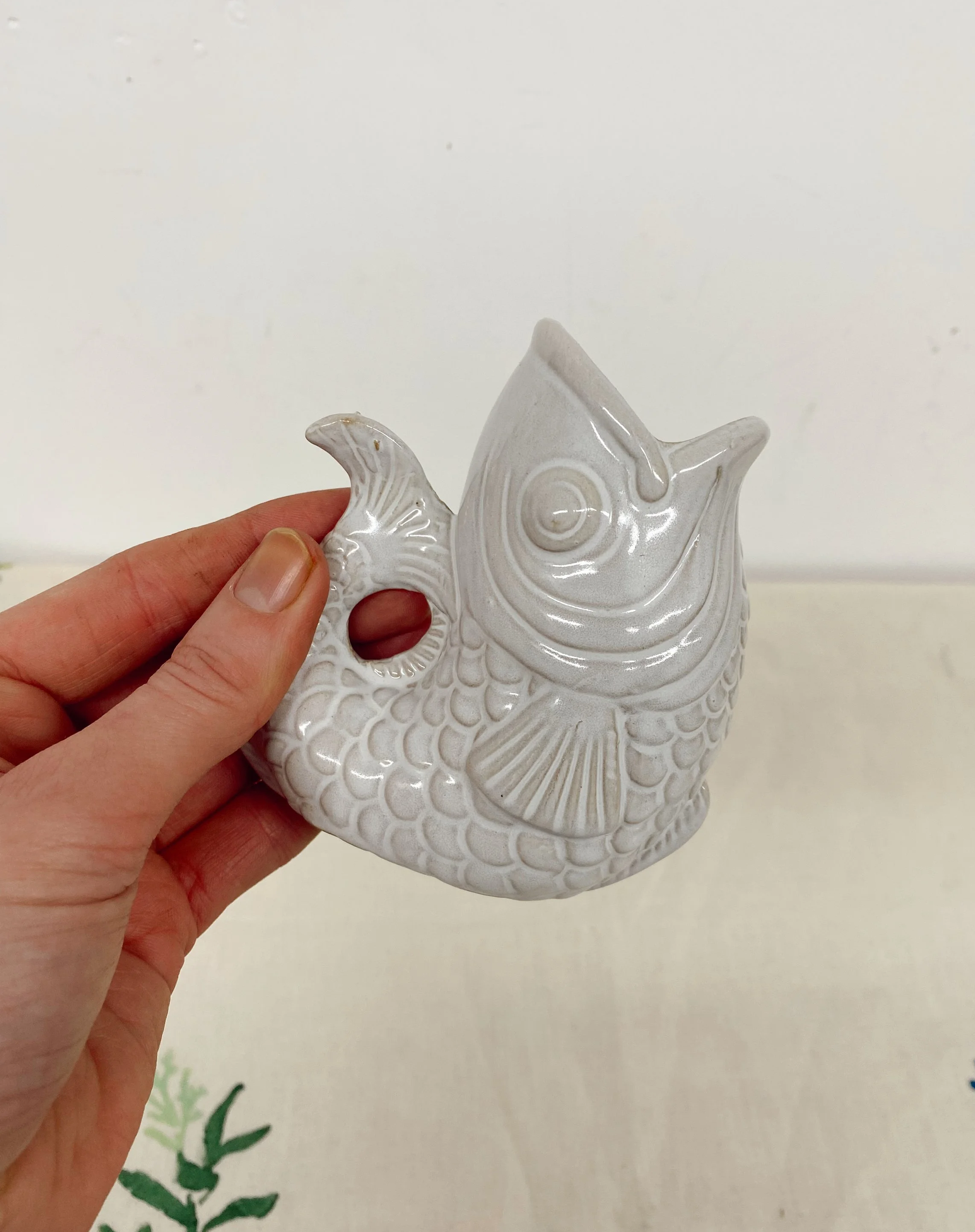 White Small Fish Bud Vase