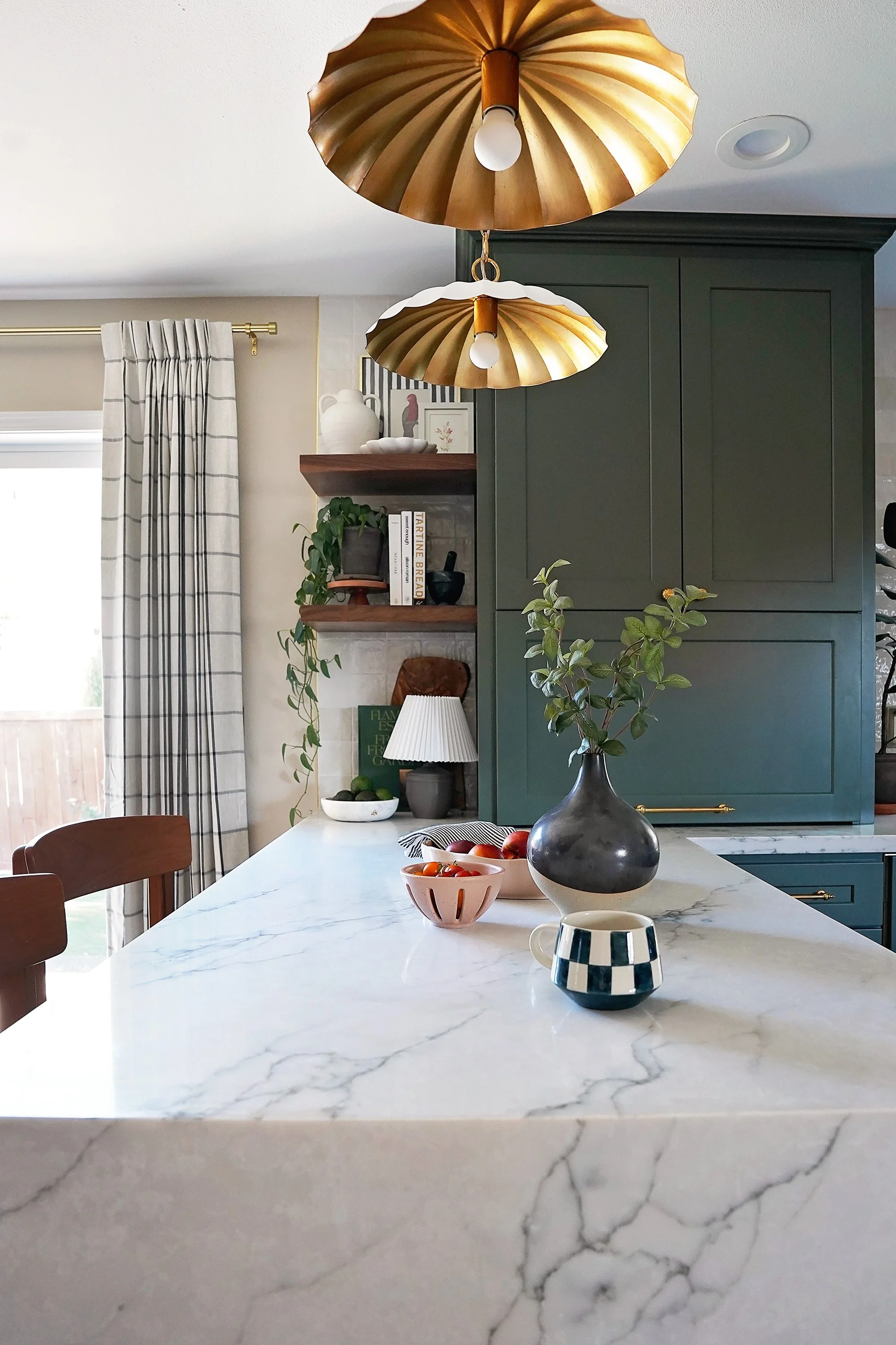 holly_kitchen_V03.jpg