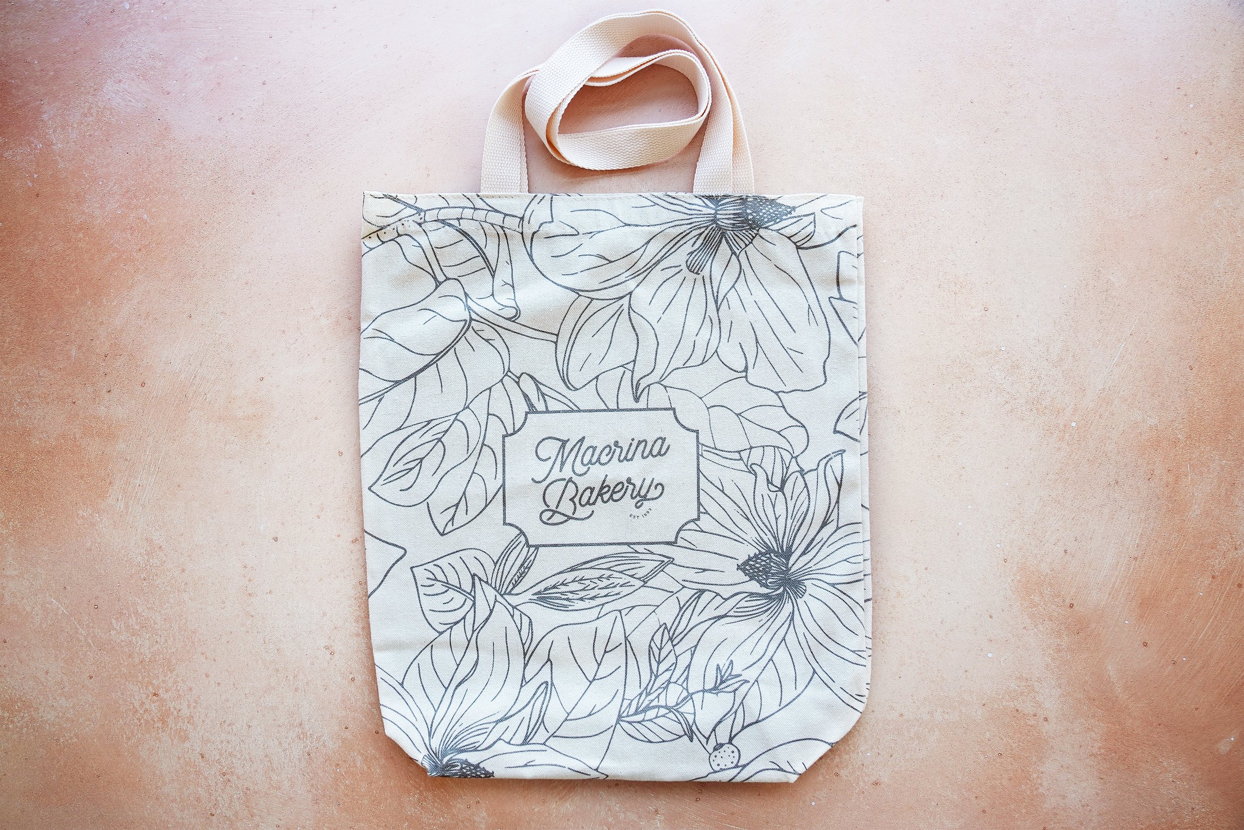 macrina_tote_2024_V.jpg