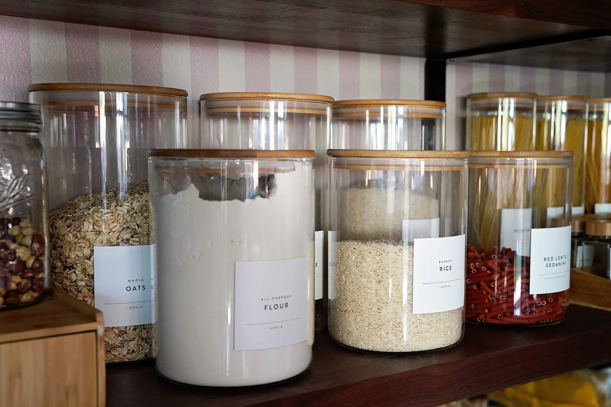 holly_pantry_H01.jpg