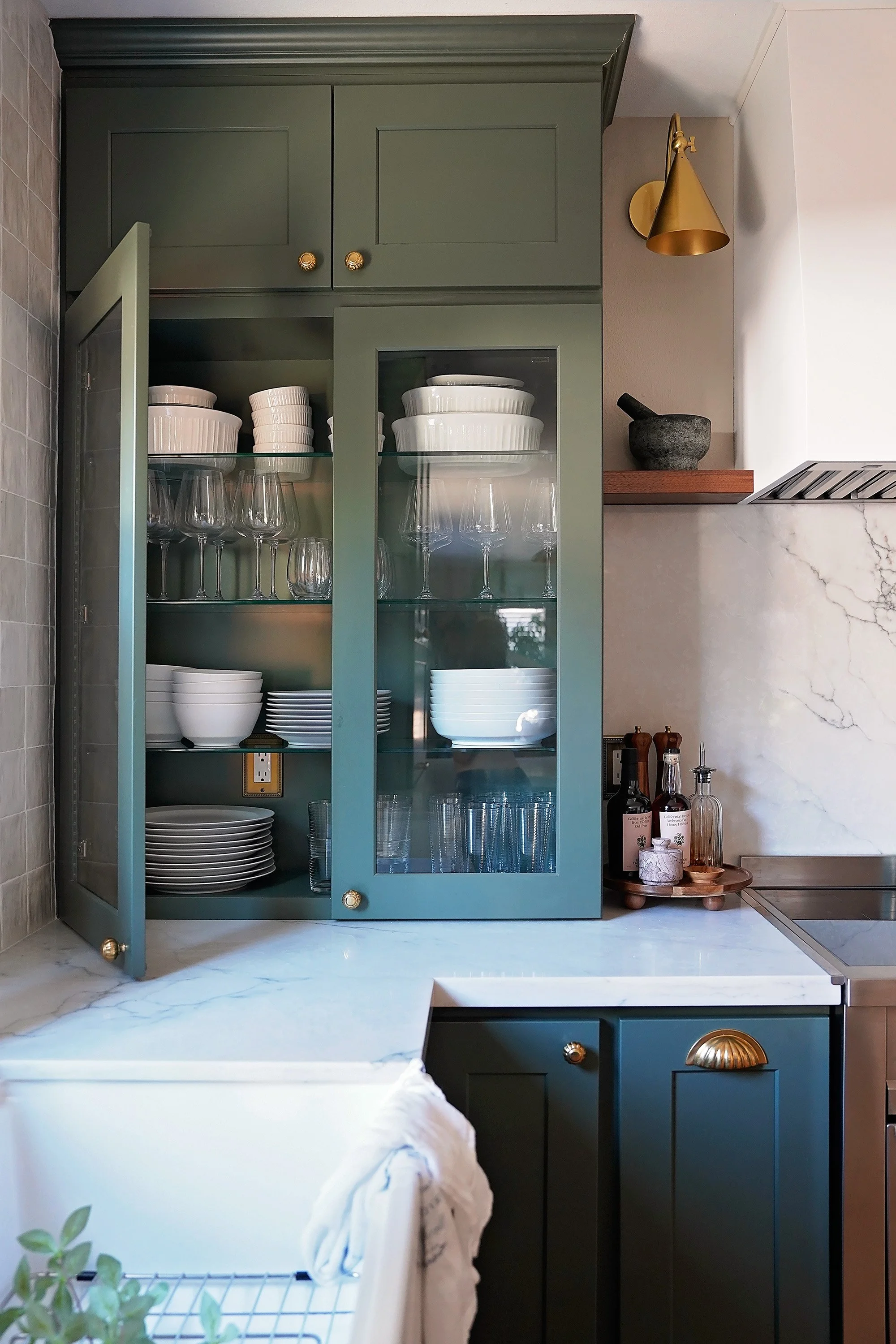 holly_kitchen_V02.jpg