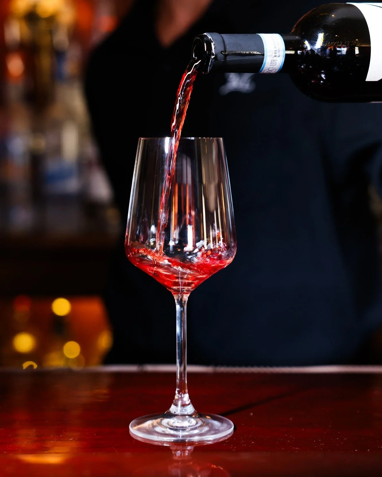 At the Washington Inn &amp; Wine Bar, wine is more than a pairing. It&rsquo;s part of the experience.

Nationally recognized by Wine Spectator and home to 1,450+ labels, our sommelier-curated Wine Cellar offers an extraordinary range of bottles from 