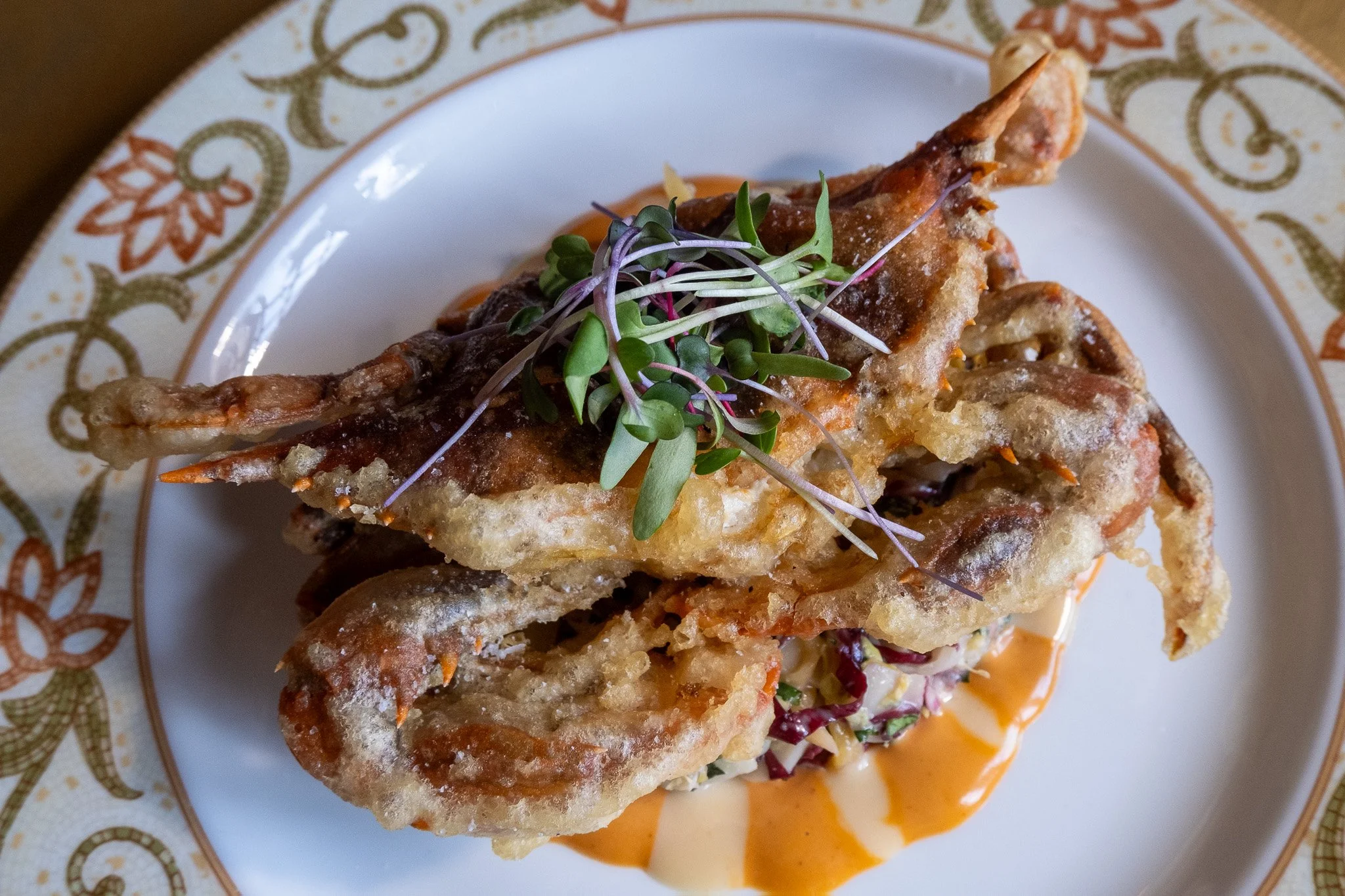 Spring has arrived at the shore, and so have the soft shells.

Tonight&rsquo;s special features Tempura Battered Soft Shell Crabs, paired with Chinese mustard slaw and chipotle aioli.

Available while supplies last.

#capemay #washingtoninn #softshel
