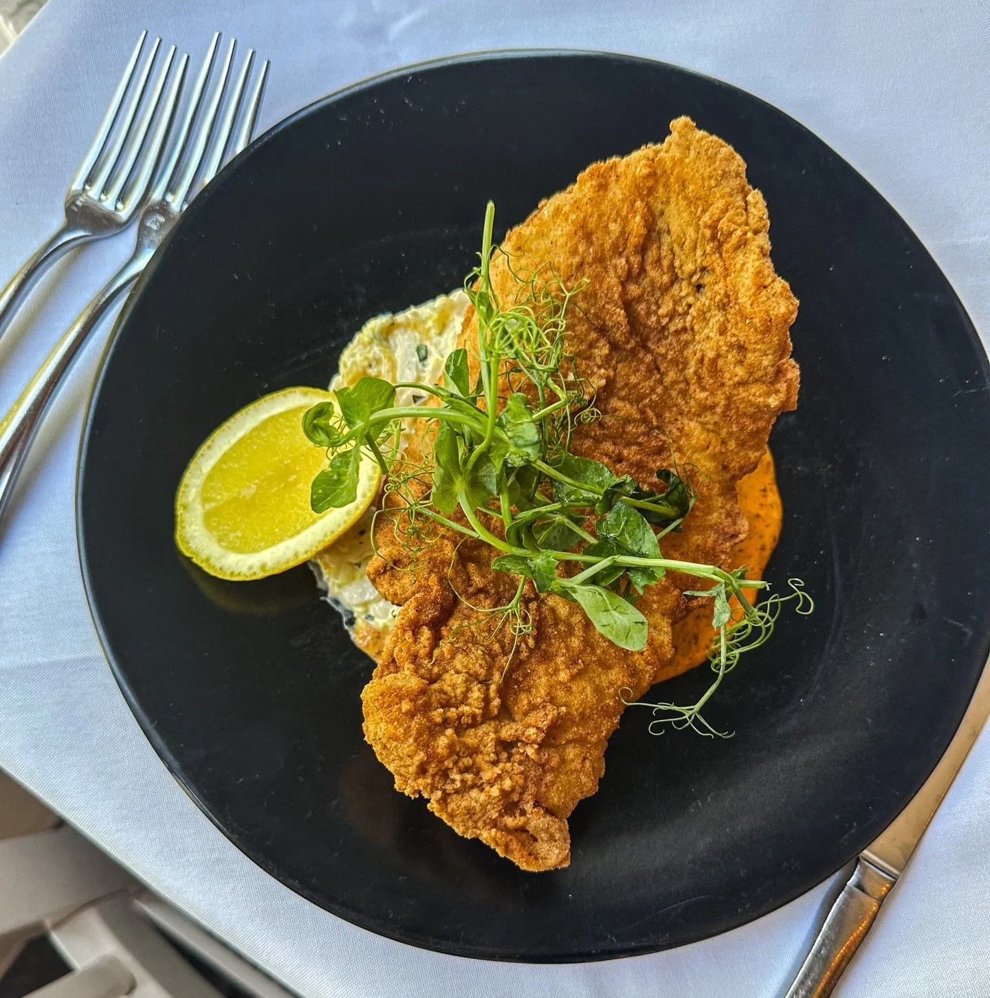 This weekend&rsquo;s Wine Bar special is bringing a little Southern charm to the table.

Southern Fried Grouper &mdash; fresh Florida grouper in a crisp corn and buttermilk batter, topped with a bright mango slaw layered with napa cabbage, scallions,