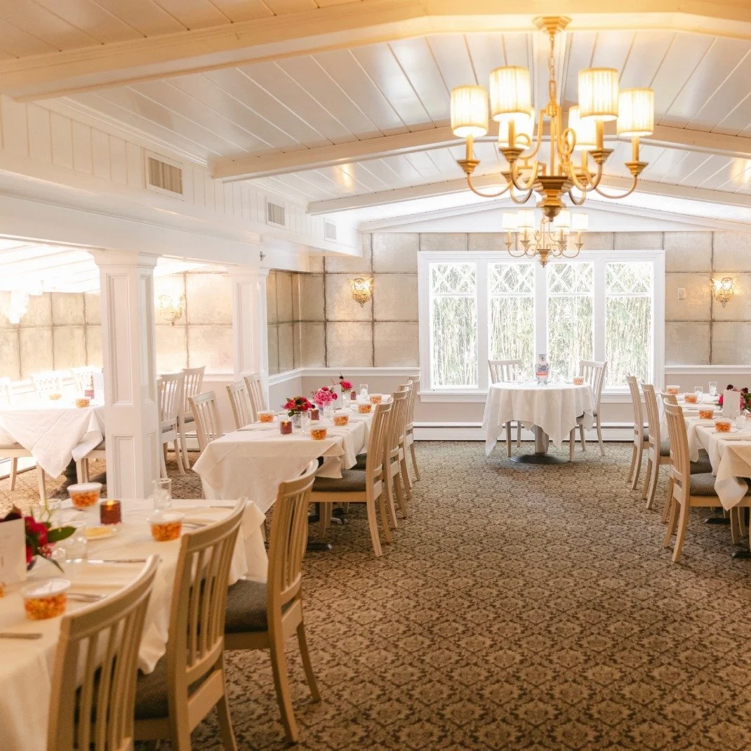 Make this holiday season one to remember at Washington Inn &amp; Wine Bar. Whether you&rsquo;re gathering the team for an office celebration, hosting clients and colleagues, or planning a festive get-together with friends and family, our team is here