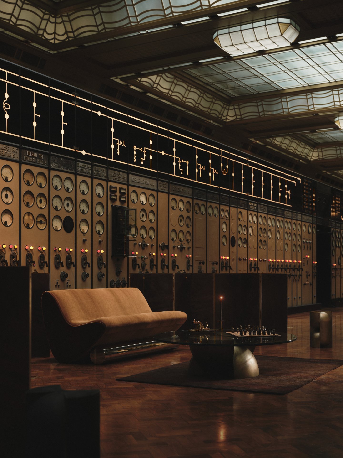 After more than 6 months of planning, we finally made this vision a reality with @felixspeller and @hannahfranklininteriorstylist in the historic Battersea Power Station Control Room A, a space that for me, represents Britain at its best, industrial 