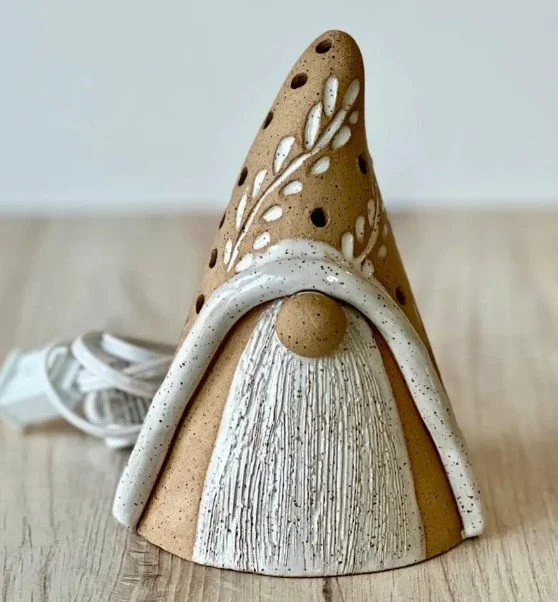 Stoneware light up gnome.jpg