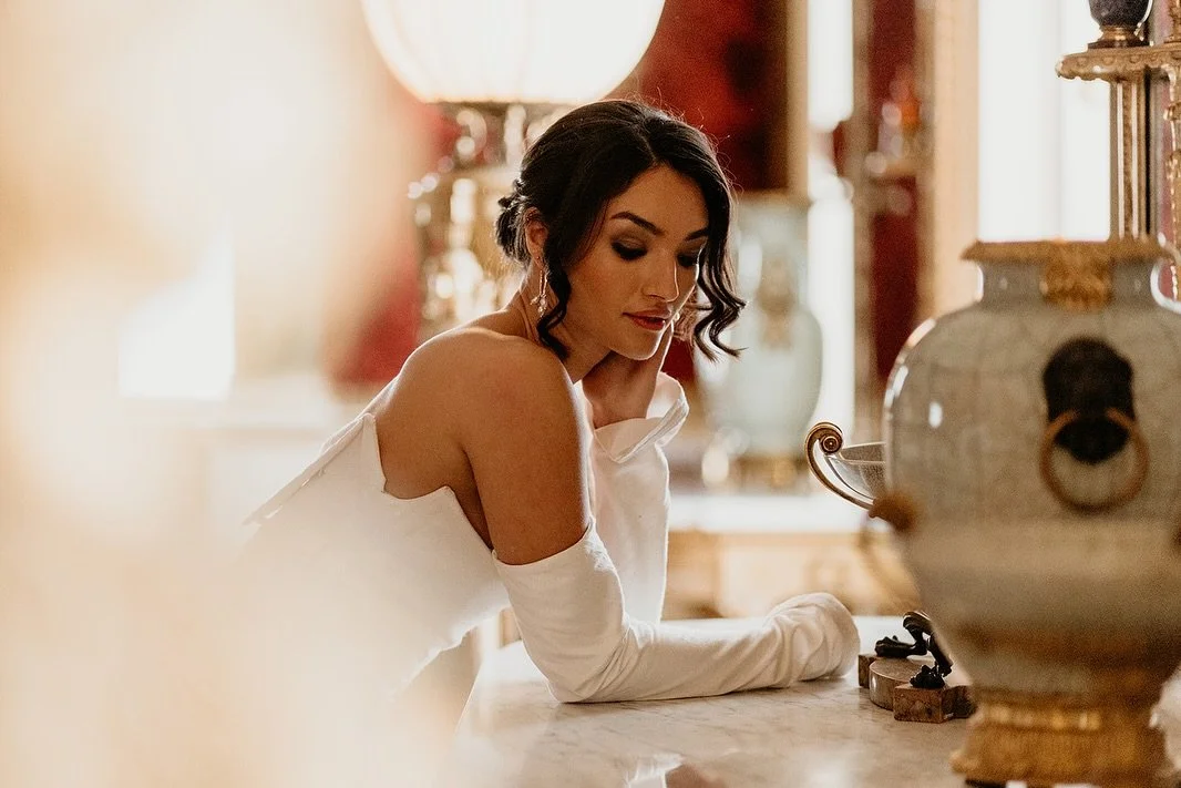 Made you look. 

In the midst of a very busy wedding season I&rsquo;m taking time to breathe and to reflect on some fantastic moments of the year so far. 

This one at Harewood House was is where I&rsquo;m starting. 

Dreamy backdrop. Incredible team