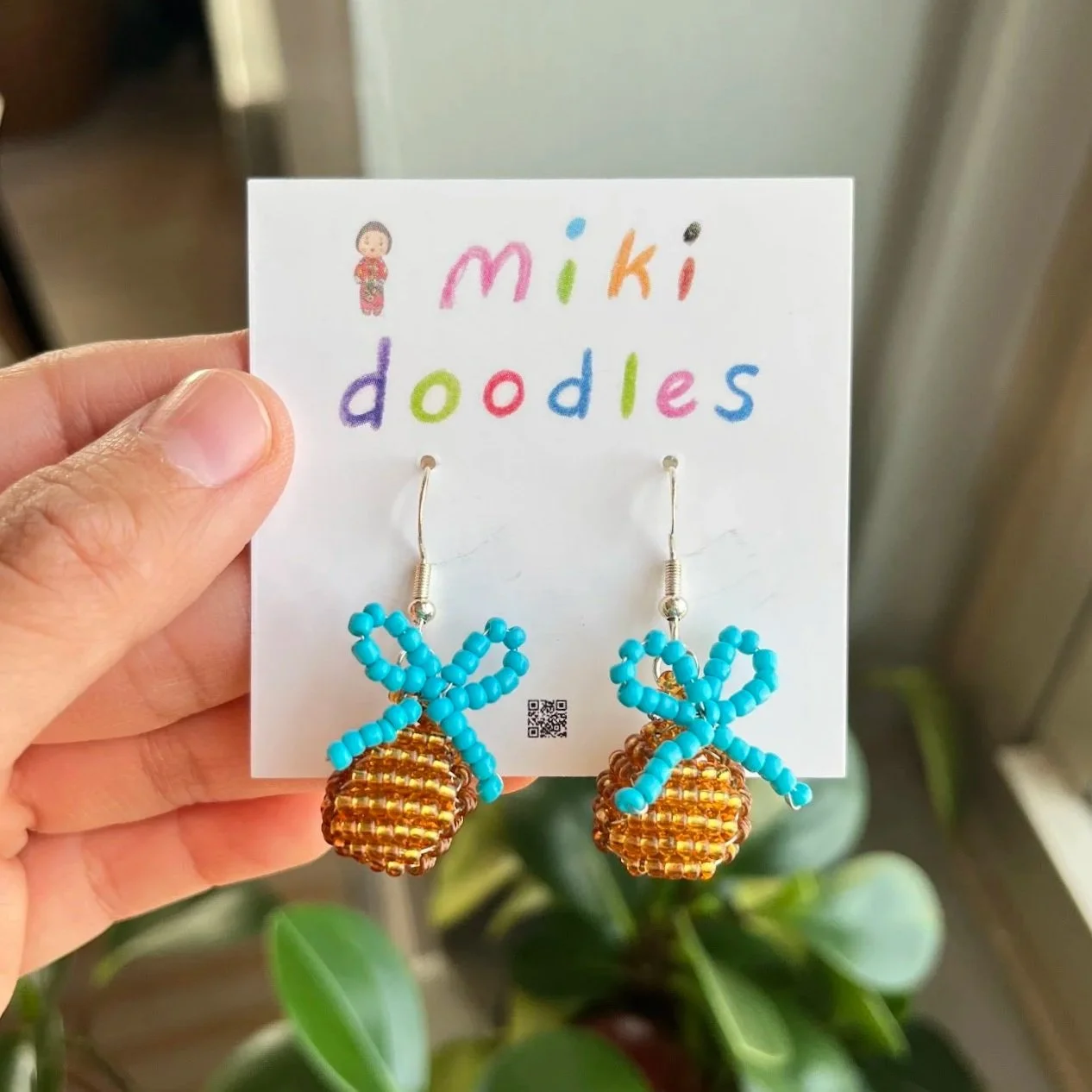Small Bonbon Ribbon Earrings