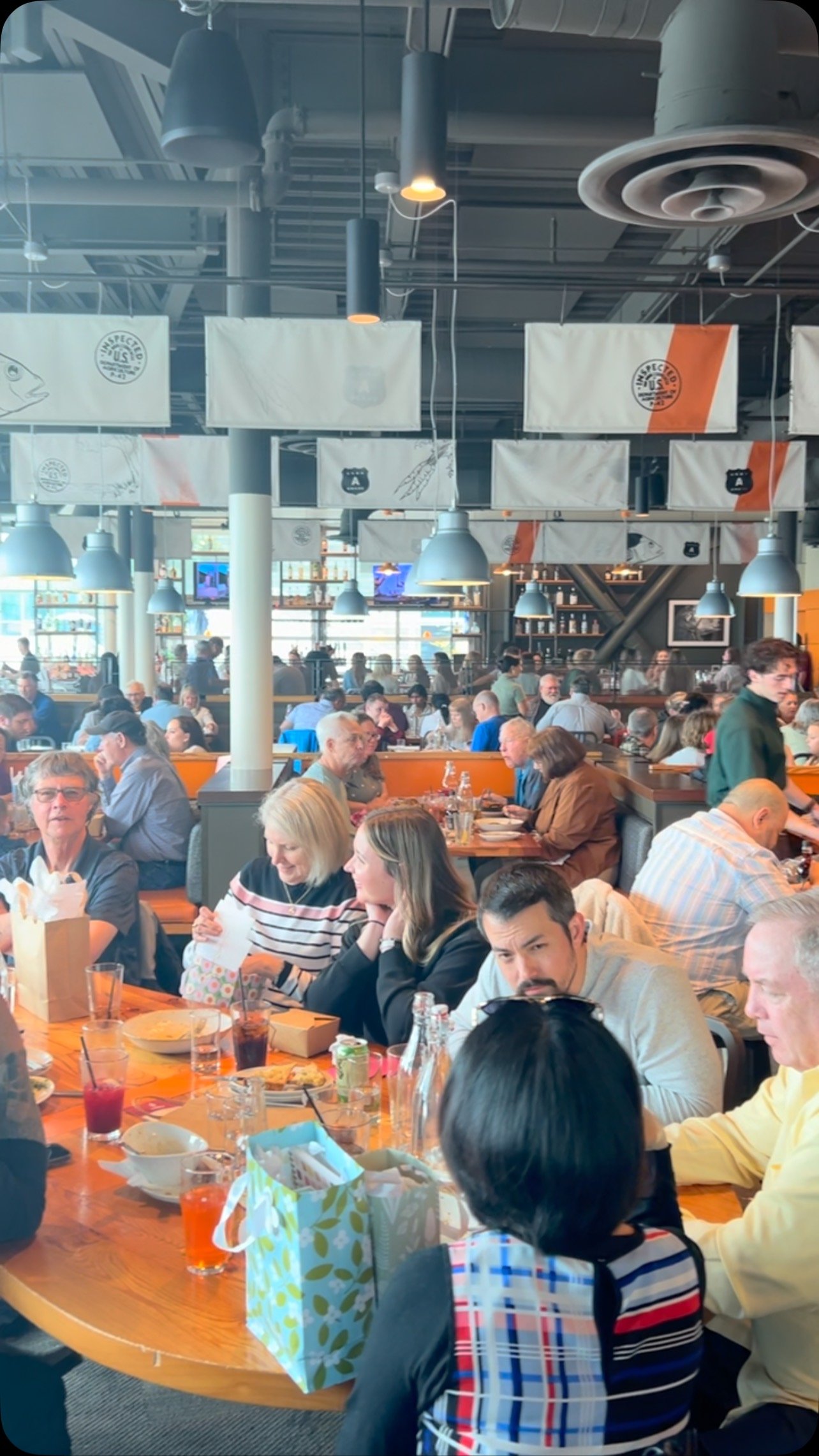 Thank you to everyone who chose to celebrate Mom with us this weekend! Here’s to all the amazing moms, grandmas and mother figures out there. We hope your celebration was filled with great food, laughter, and love. 💐
#MothersDay2025 #CheersT