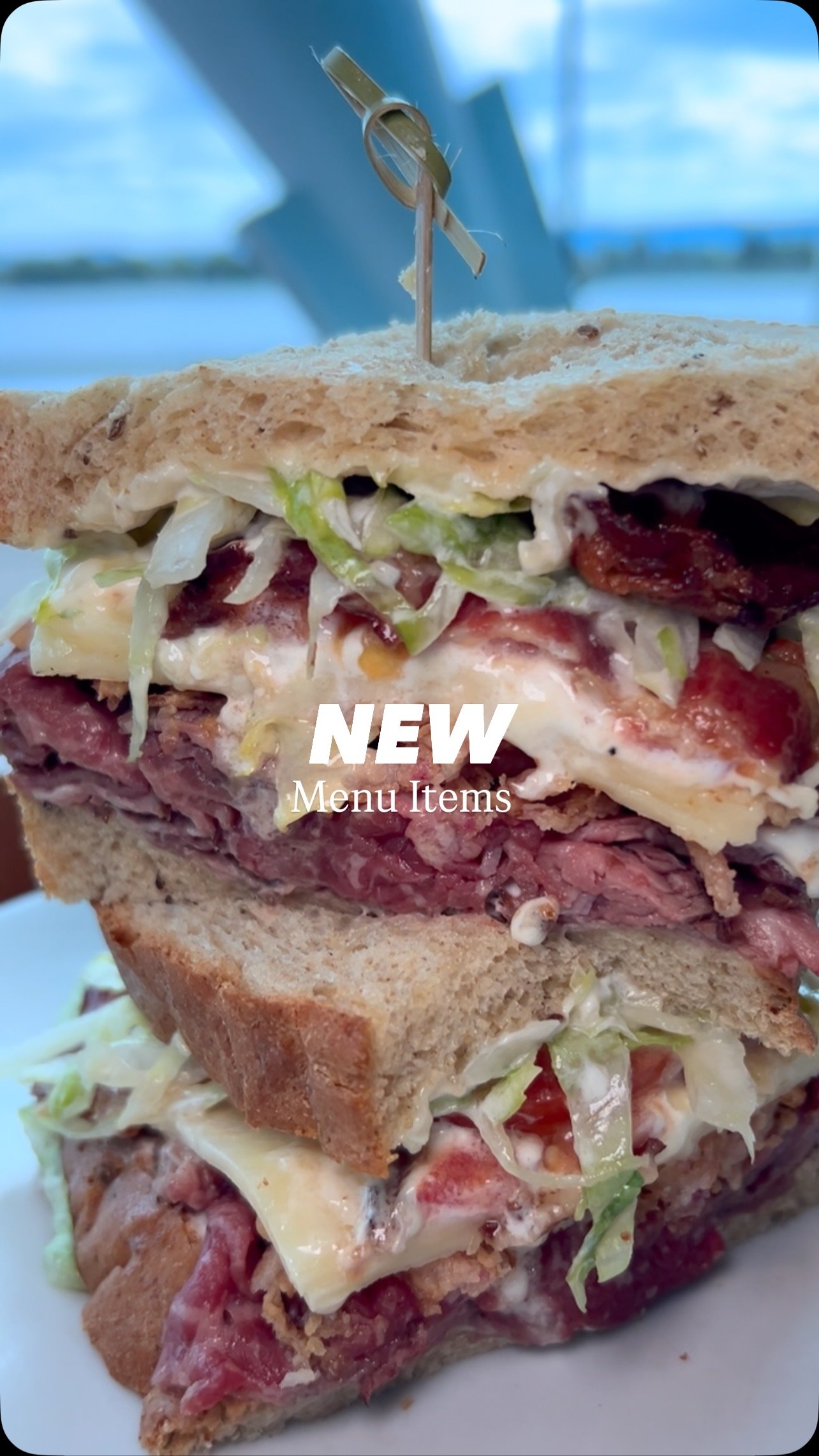 🚨 New menu items at WildFin! You’re really, really going to want to try these. 😉 From fresh and flavorful to bold and beefy, our latest creations are packed with premium ingredients.
🥪 Beef Club — Stacked with thin shaved, juicy Open