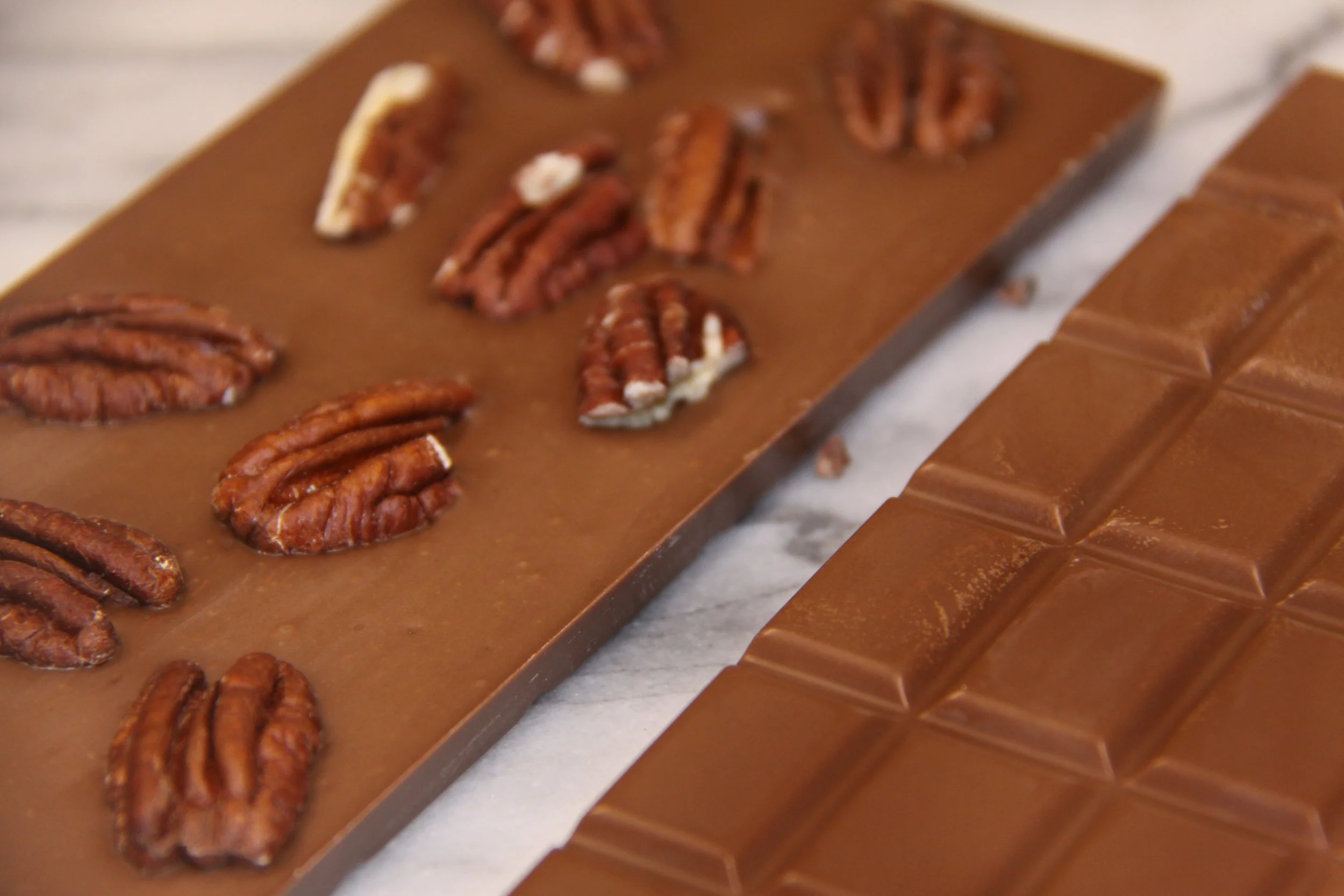 Large Bar - Milk 33.6% cocoa with Organic Pecan Nuts