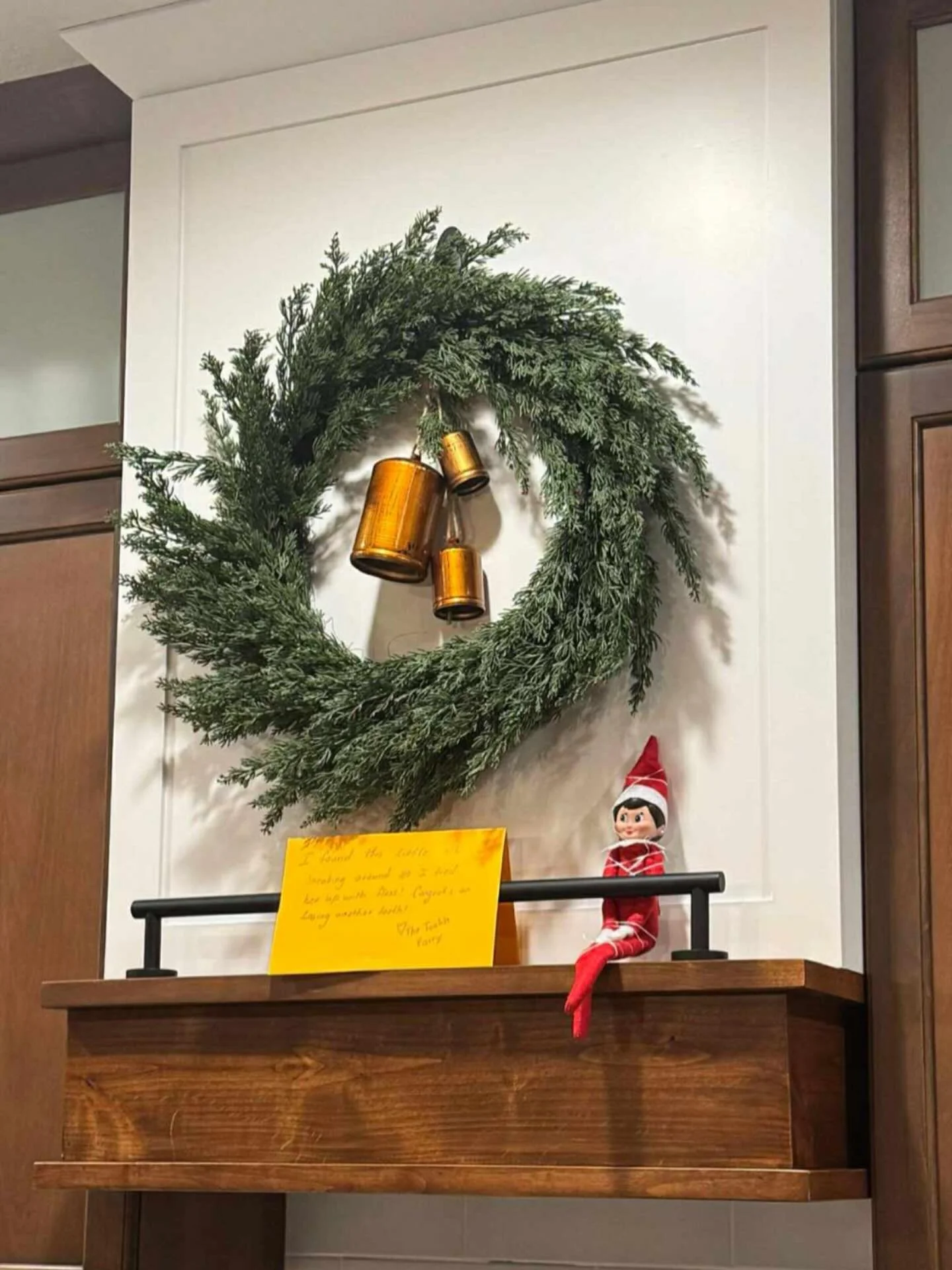 Even this sweet little elf loves our custom hood!! 
Receiving photos like this from our clients is so fun! 🎄🎄We love the holidays! 🎄🎄

#meridianidaho #cranecustoms #localcarpenter 
#finishcarpenter #custombuiltins #treasurevalleycarpenter #custom