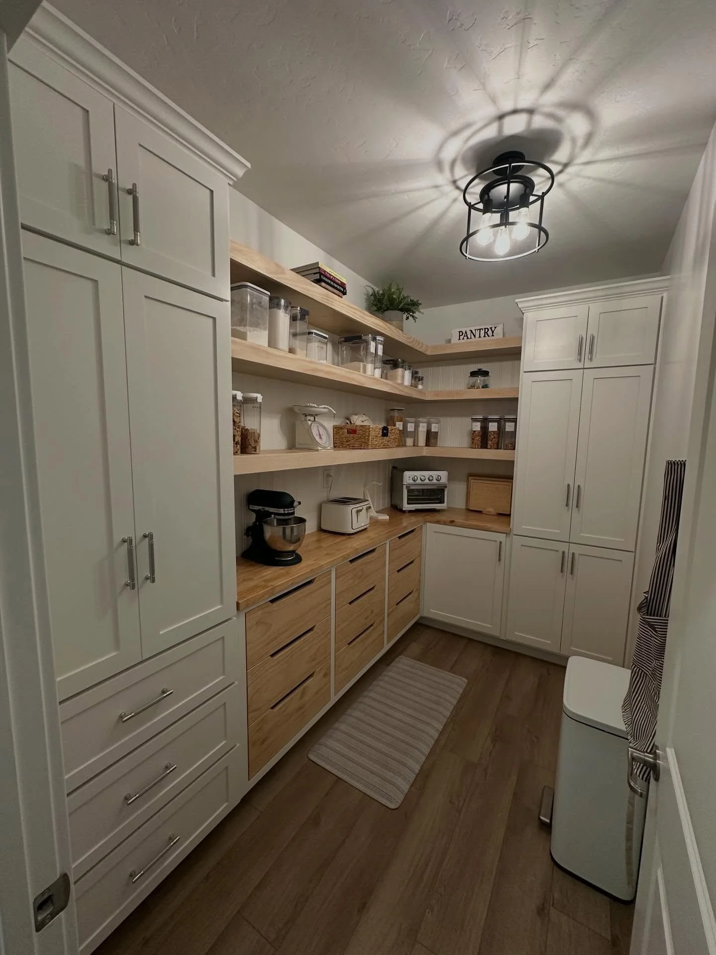 Dream pantry loading&hellip;. 
This pantry makes you say WOW!!! From builder grade to 100% custom and packed with TONS of storage!! A true extension of the kitchen with so much room for growth!! 

#meridianidaho #cranecustoms #localcarpenter 
#finish
