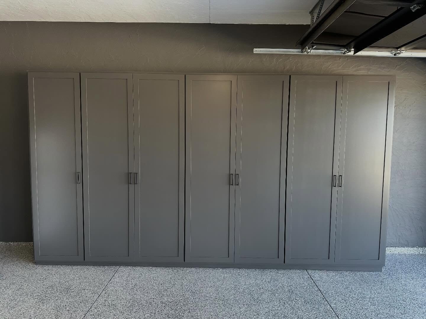 Lack of storage got you down? We can help with that!! 
Take a look at this not only beautiful but 100% functional garage wardrobe build out! Custom built to our client&rsquo;s specific needs and jammed packed with TONS of storage!! 

#meridianidaho #