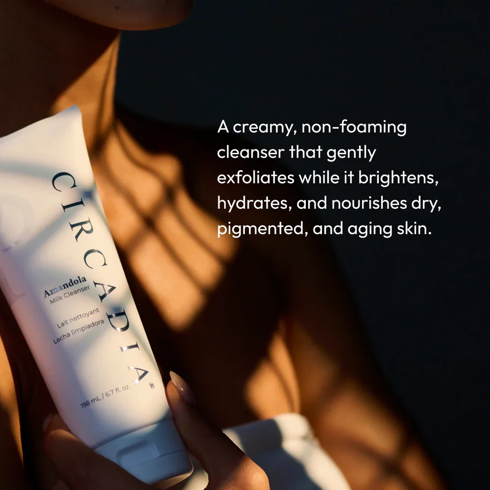 2-AmandolaMilkCleanser.png.webp
