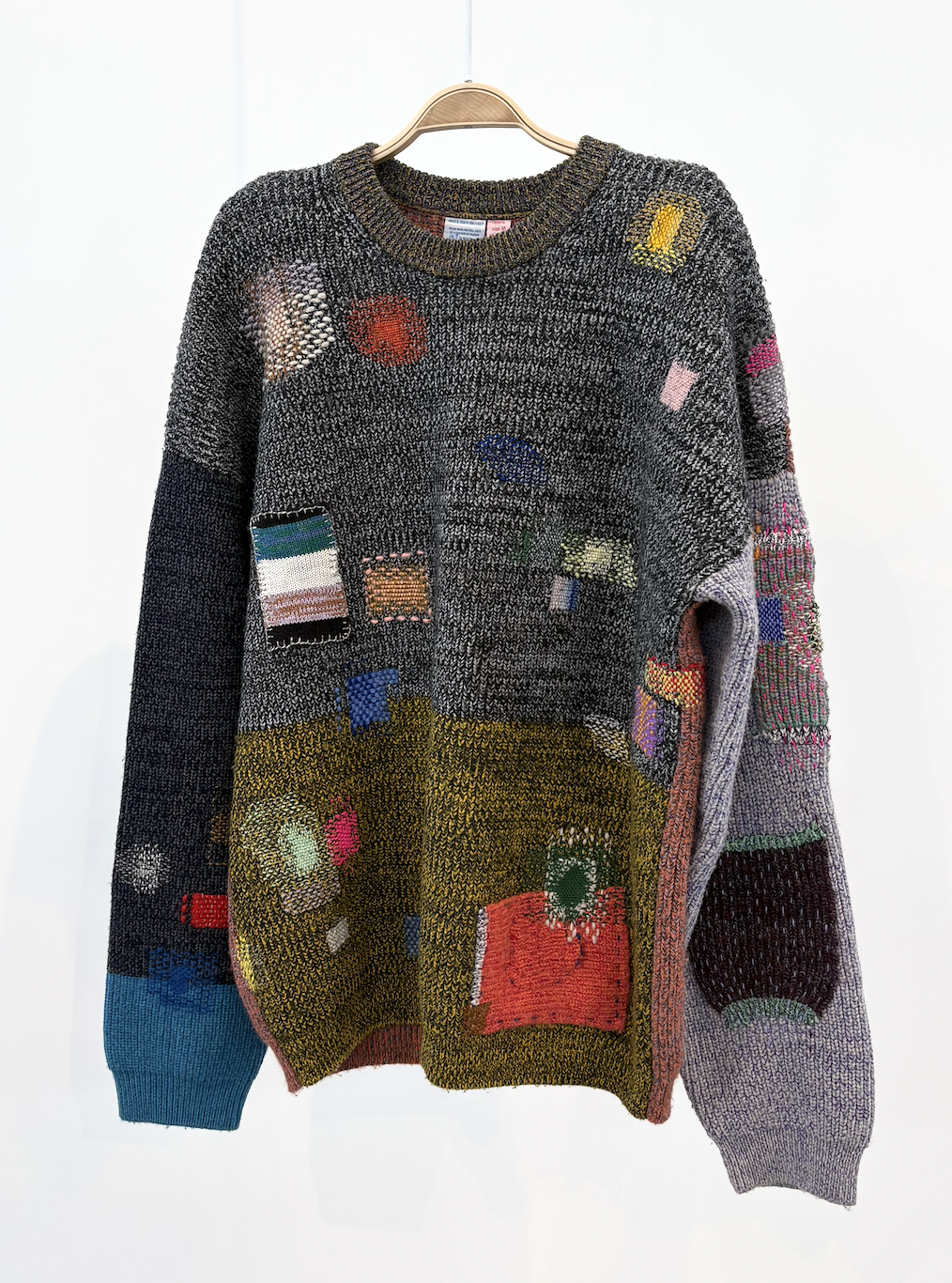 SWEATER.png