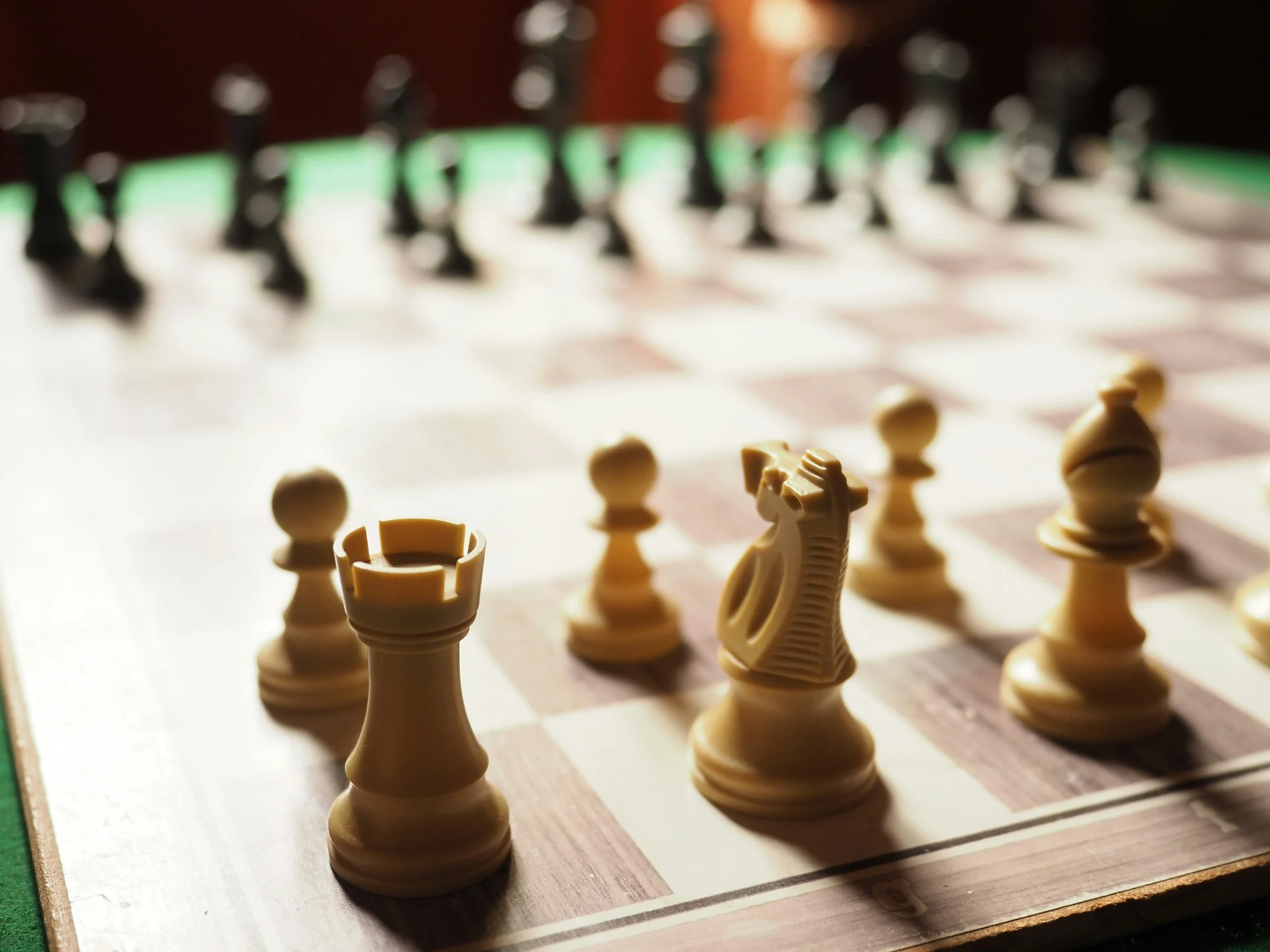 Choosing the Right Fractional CS Director: 6 Key Traits for Startups to Consider