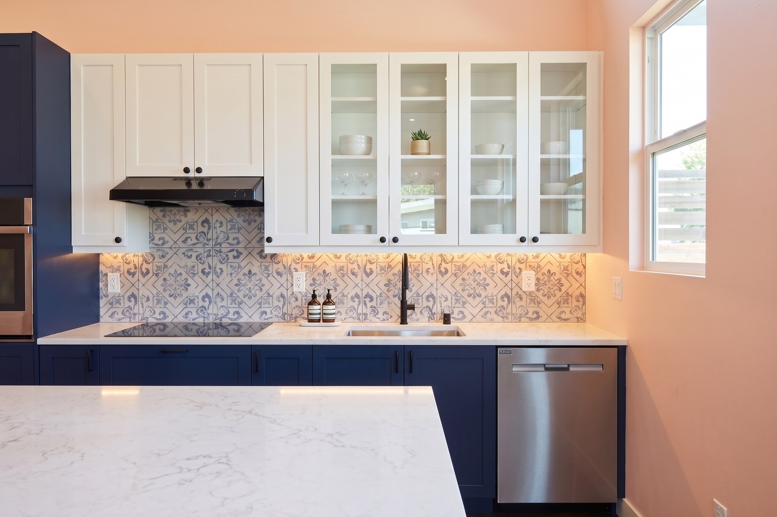 Blue kitchen photo.jpg