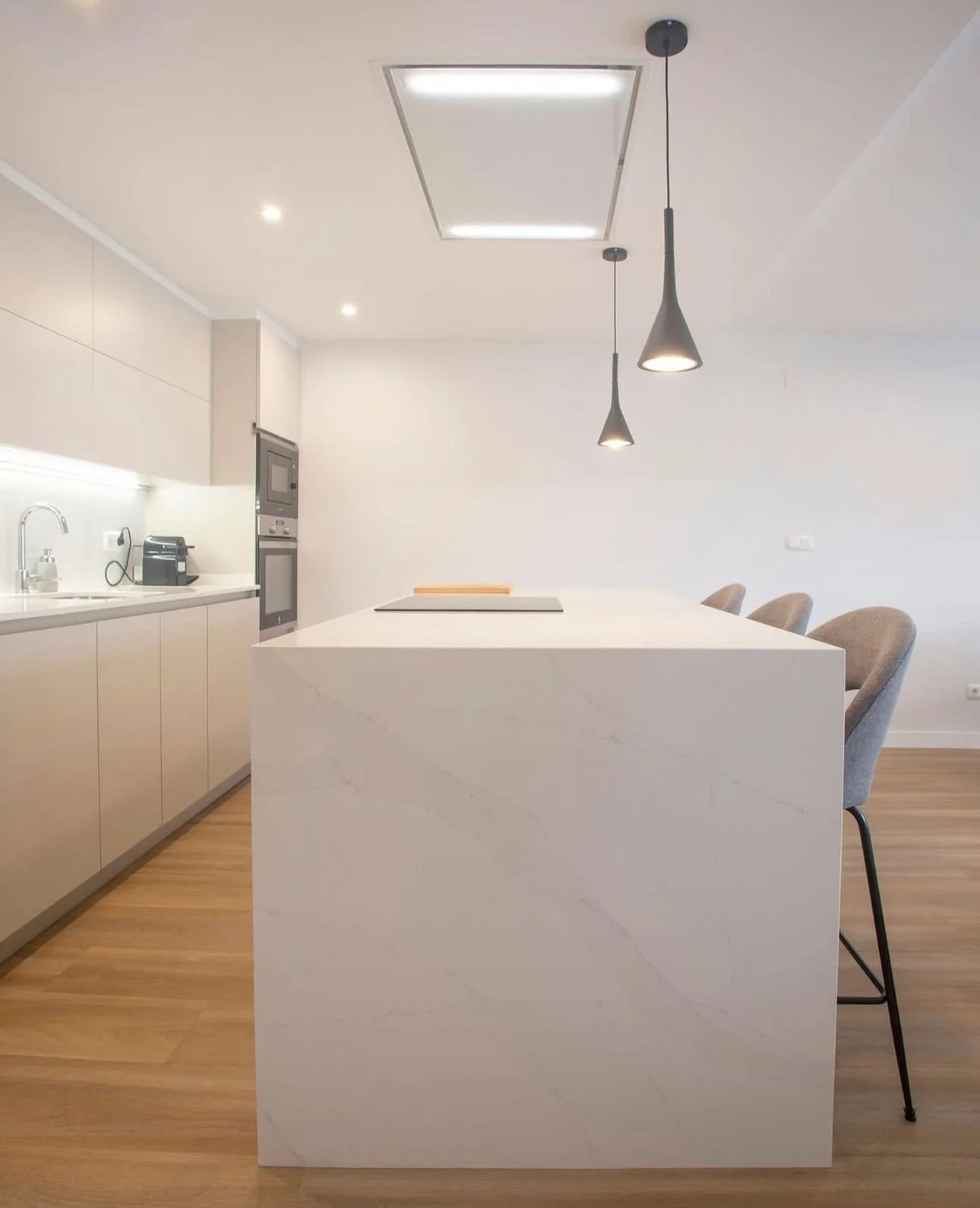 Big island kitchen.jpeg