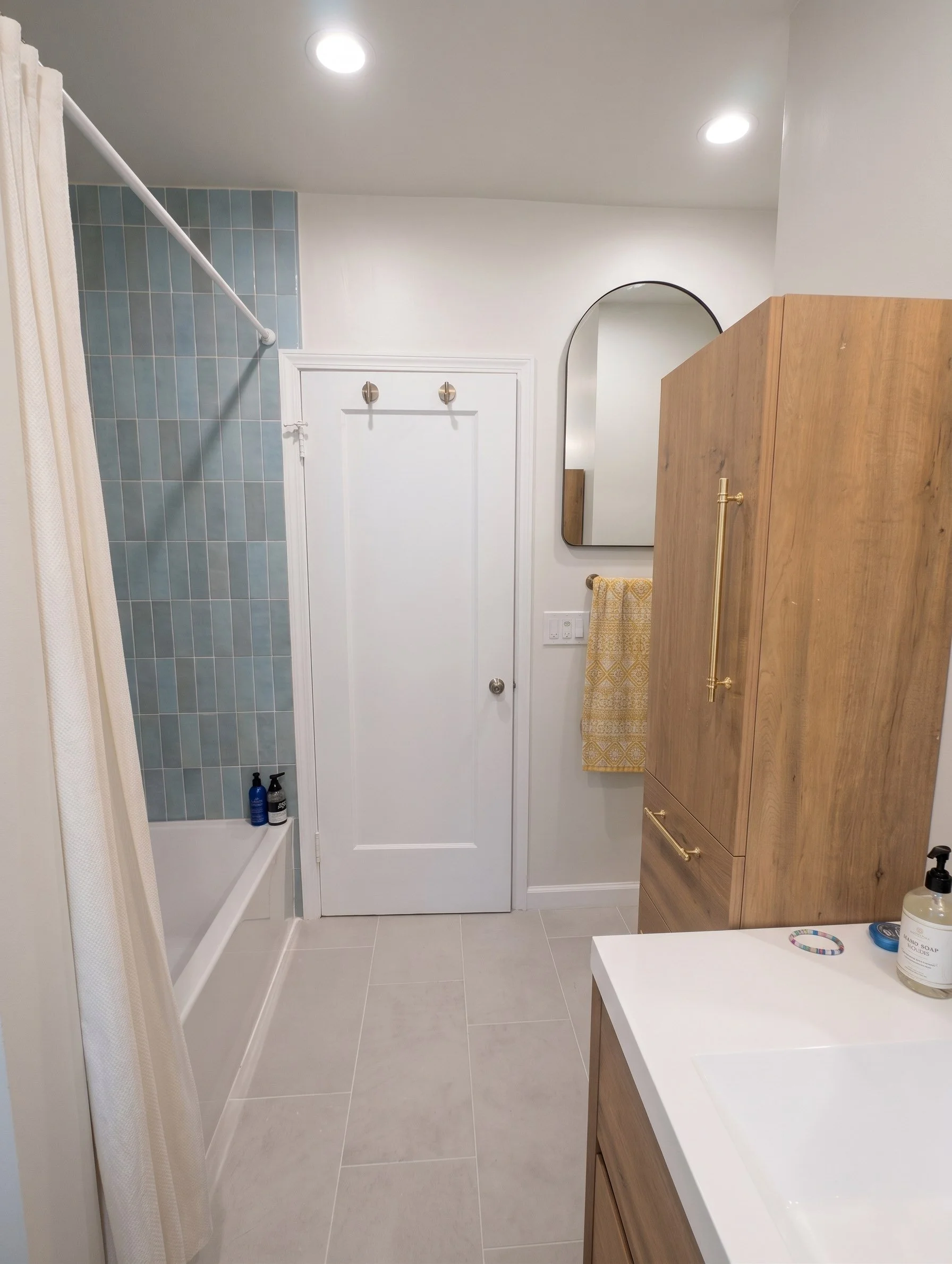 bathroom renovation.jpg
