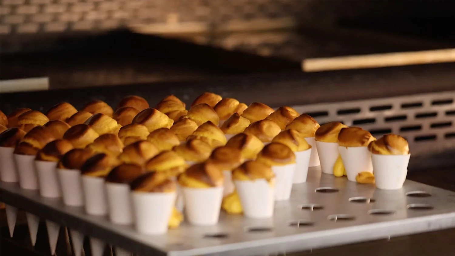 Postre capuchino cubano listo para Walmart