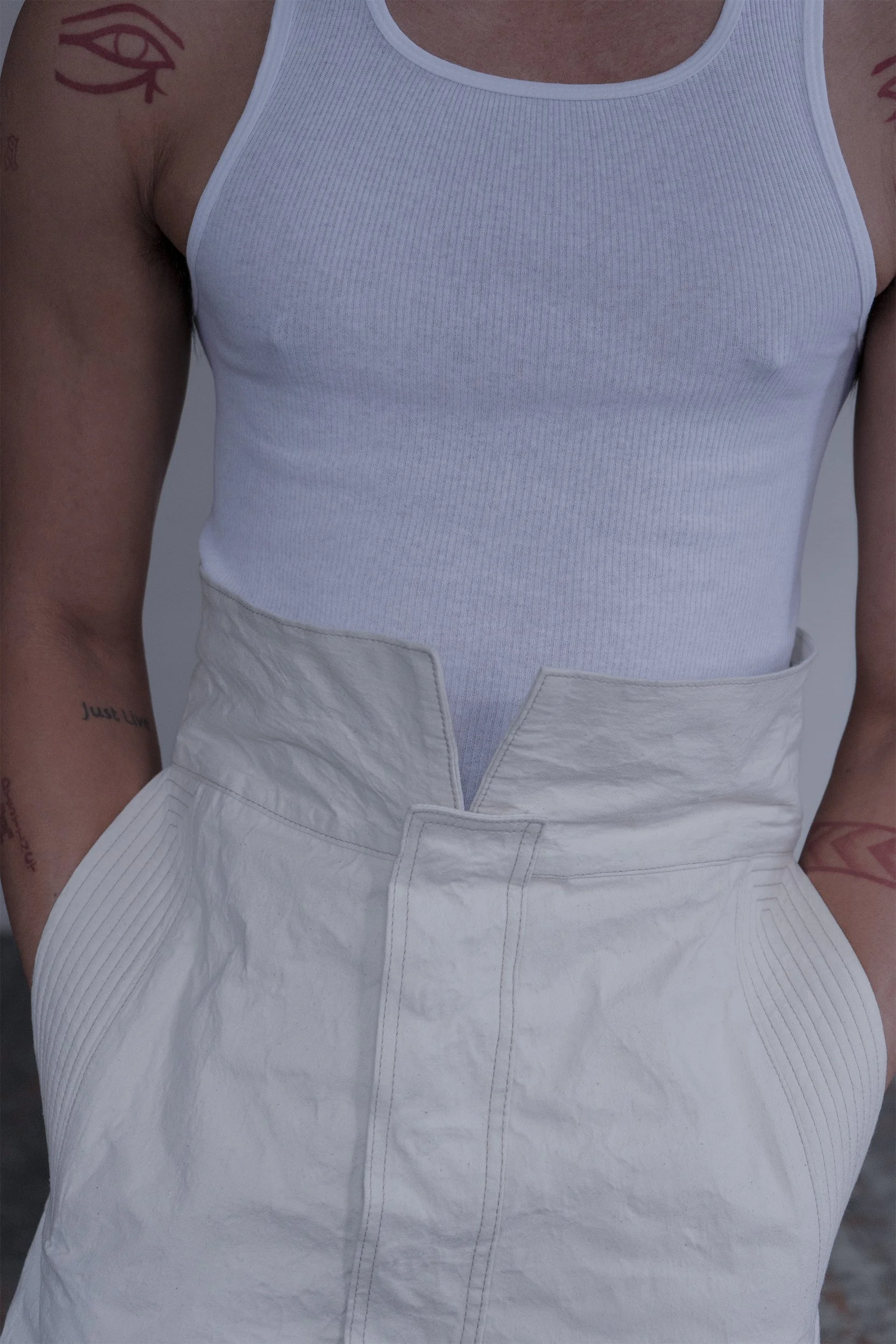 LOOK 9 FRONT ZOOM WB UP.jpg