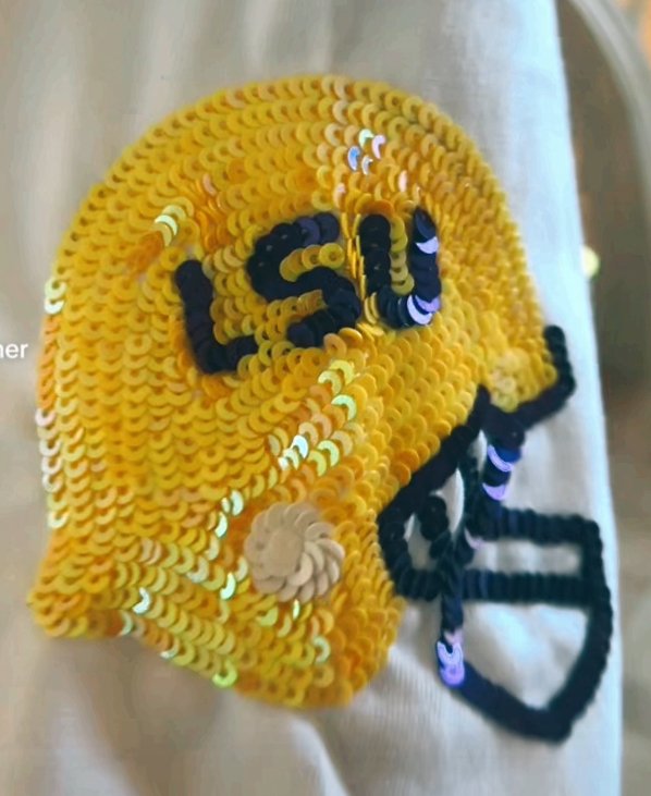 lsu helmet.jpg