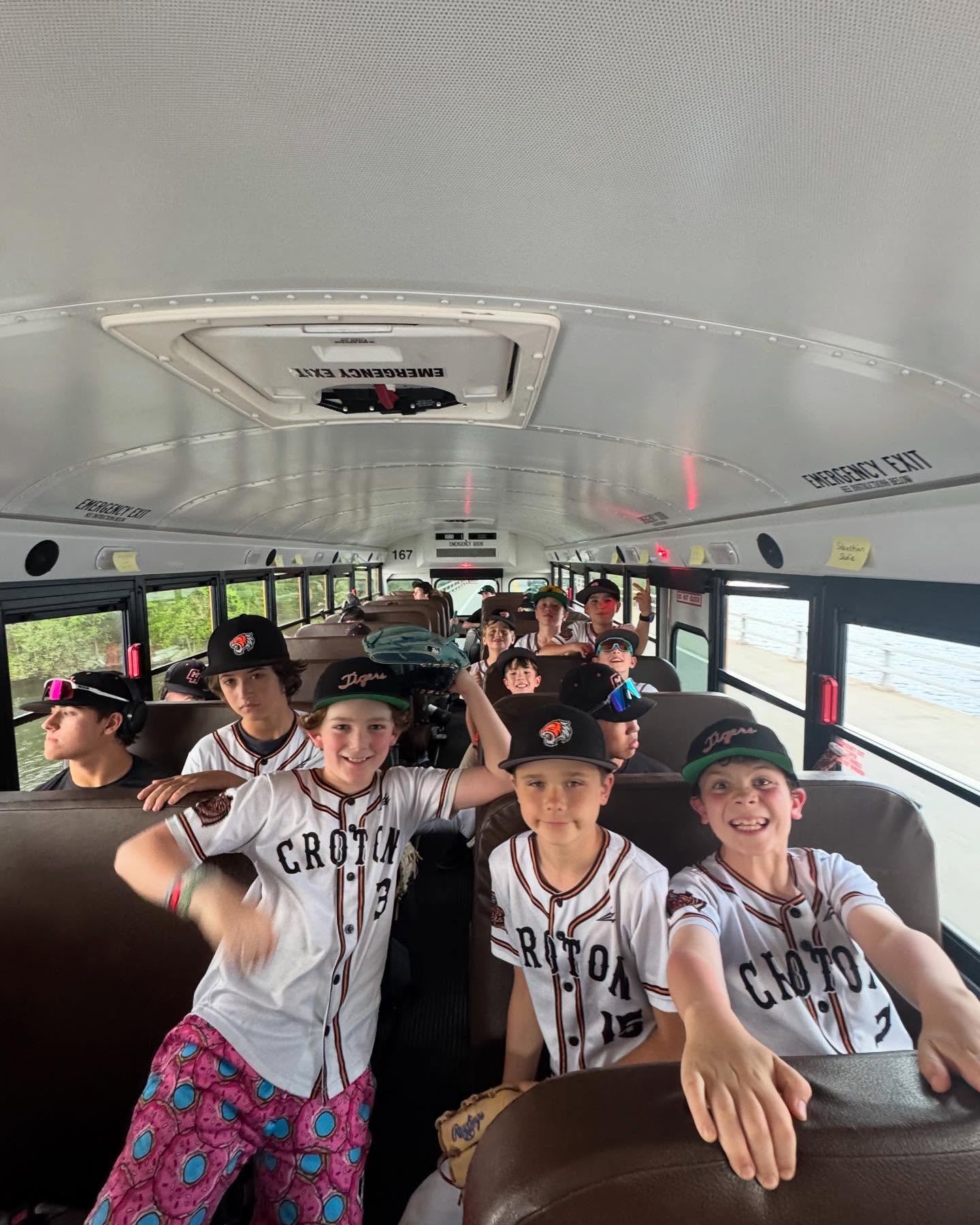 Thanks Coach Rosen and Tomosalu and the croton varsity baseball team for organizing the now annual CLL 10 u travel / Varisty trip to Lakeland! It takes a village to grow our Croton baseball community!