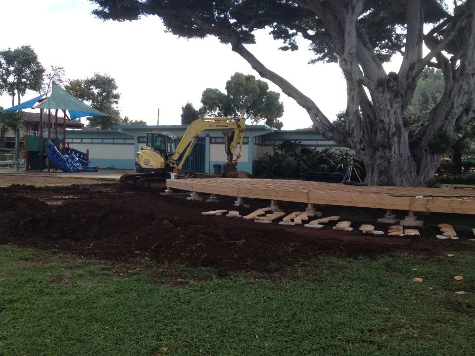 Lanikai construction.jpg