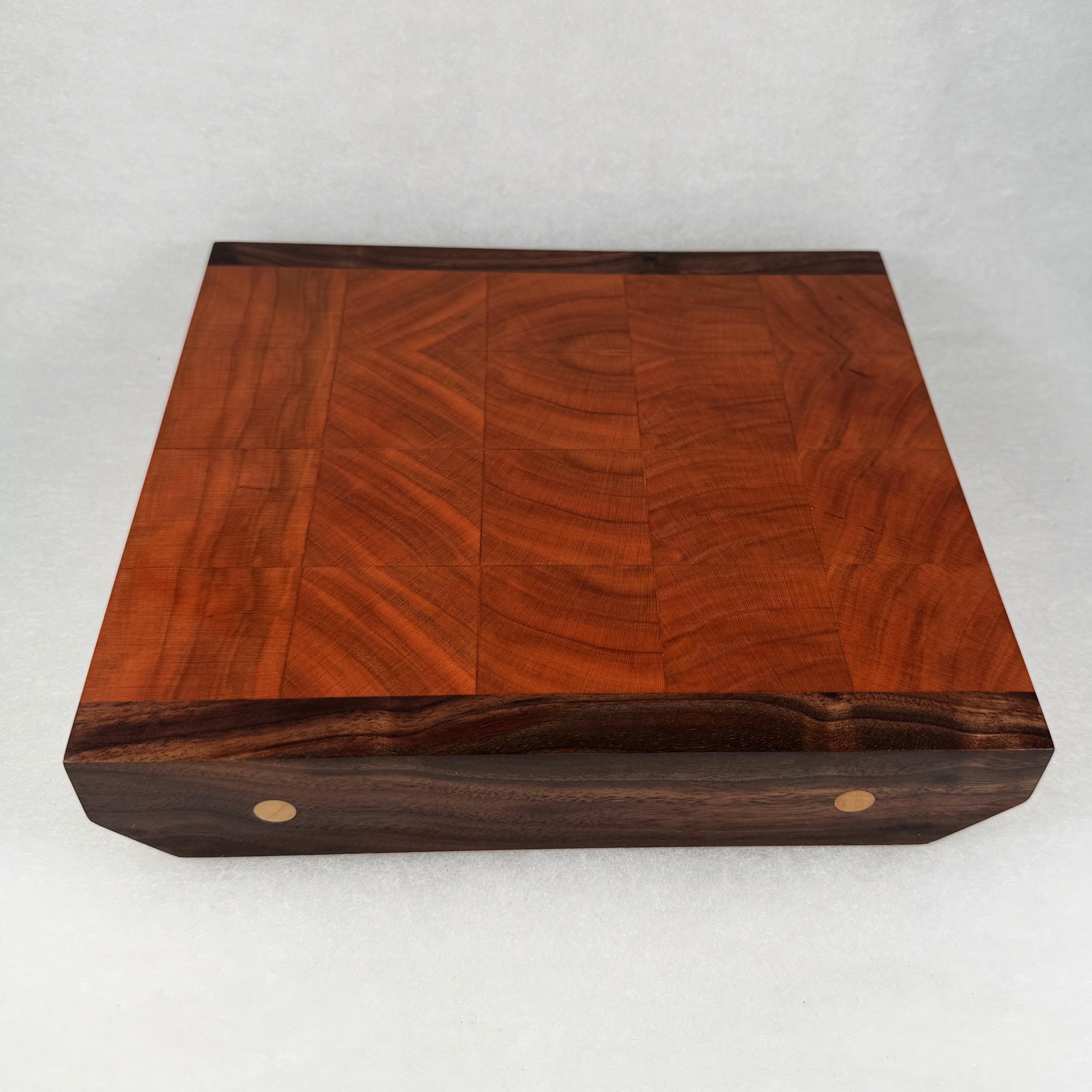 https://i.etsystatic.com/54453563/r/il/d553c9/6324281441/il_fullxfull.6324281441_7v7m.jpg