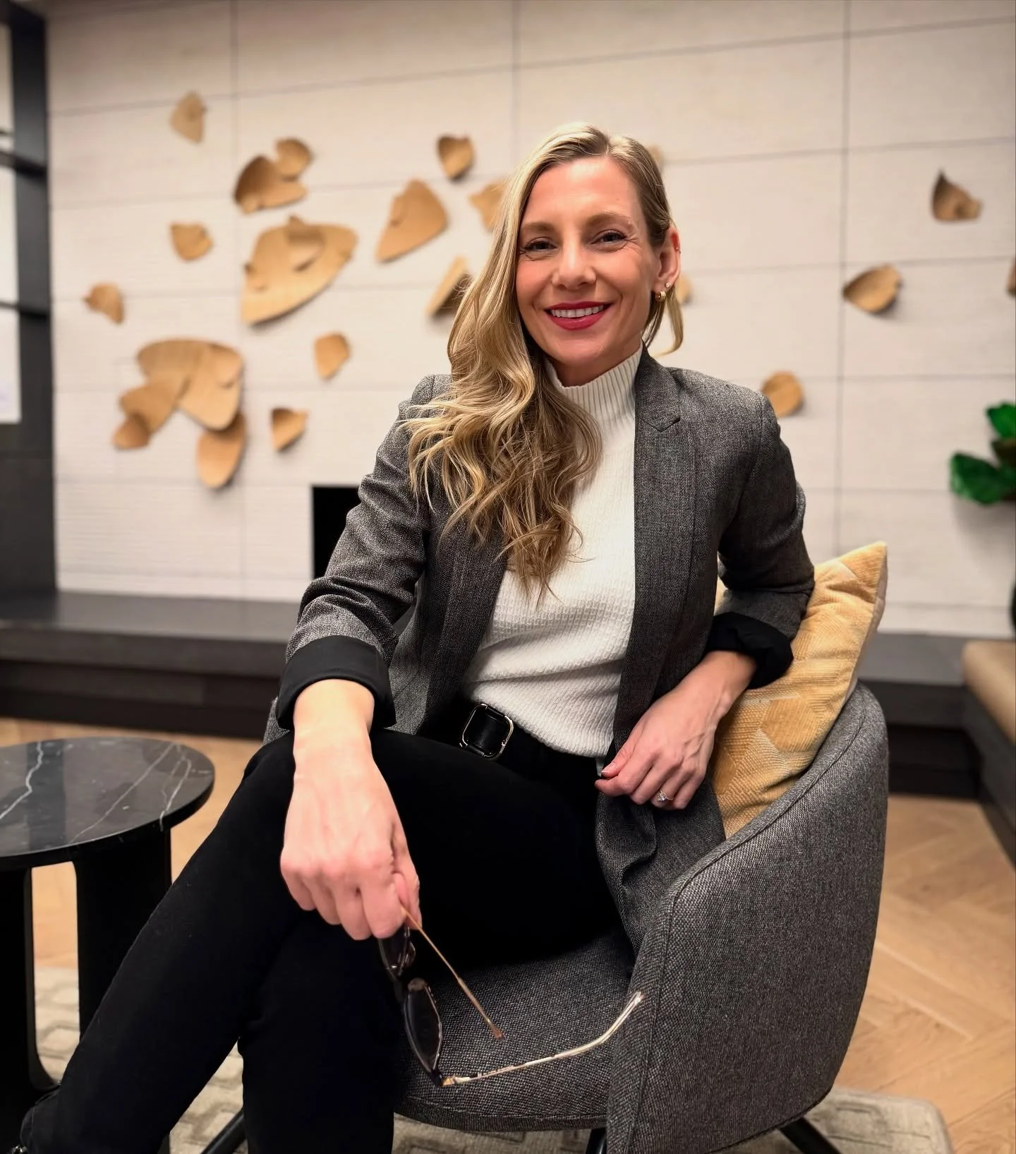 Hi, I&rsquo;m Lauren Behr, Founder of SOVA Strategies. I believe business has a big role to play in creating a better world. 

I started SOVA Strategies with a simple but powerful goal: to accelerate business as a force for positive change. Because w